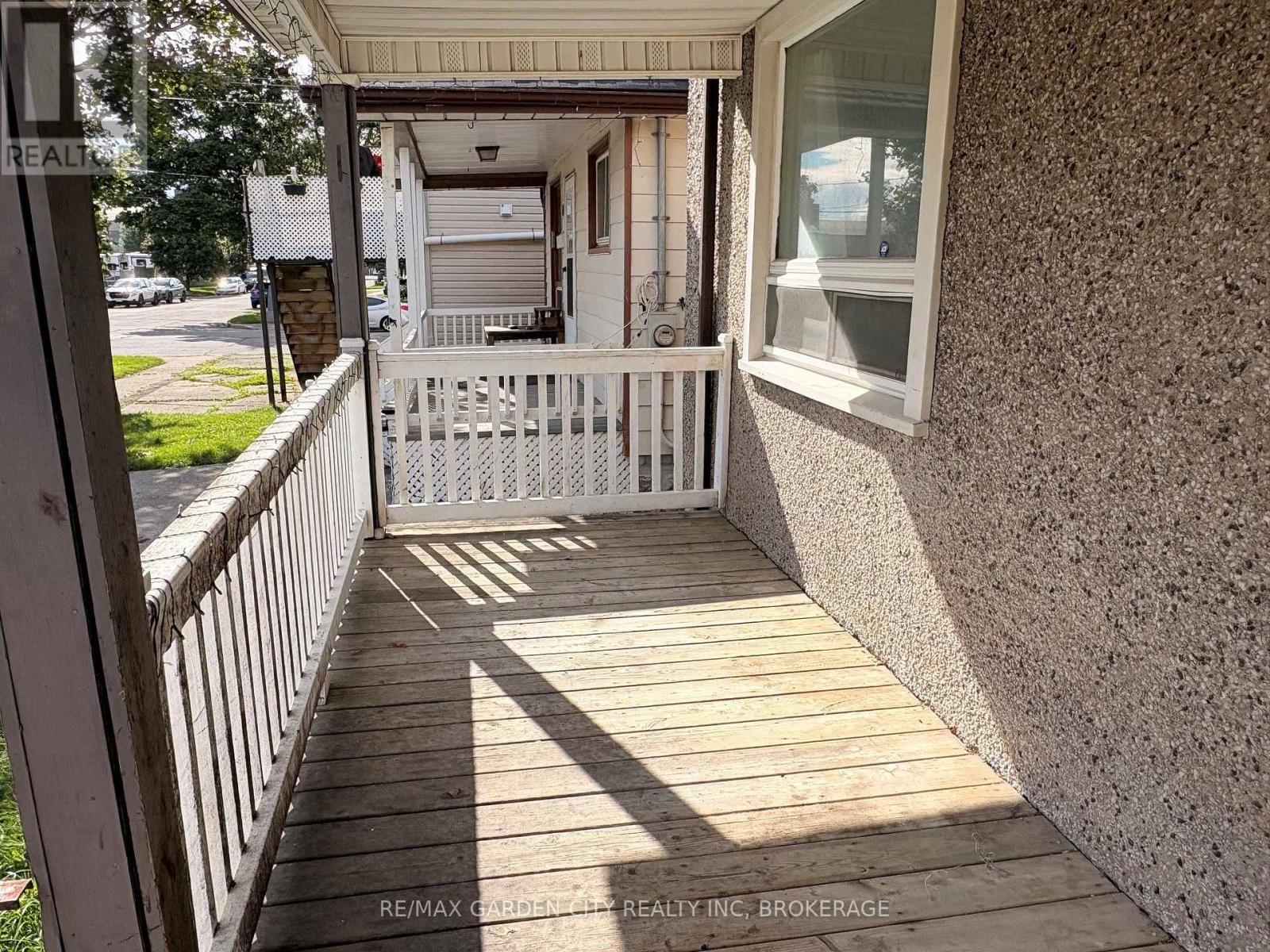 50 Cozy Street, Welland, Ontario  L3B 4H1 - Photo 3 - X13710440