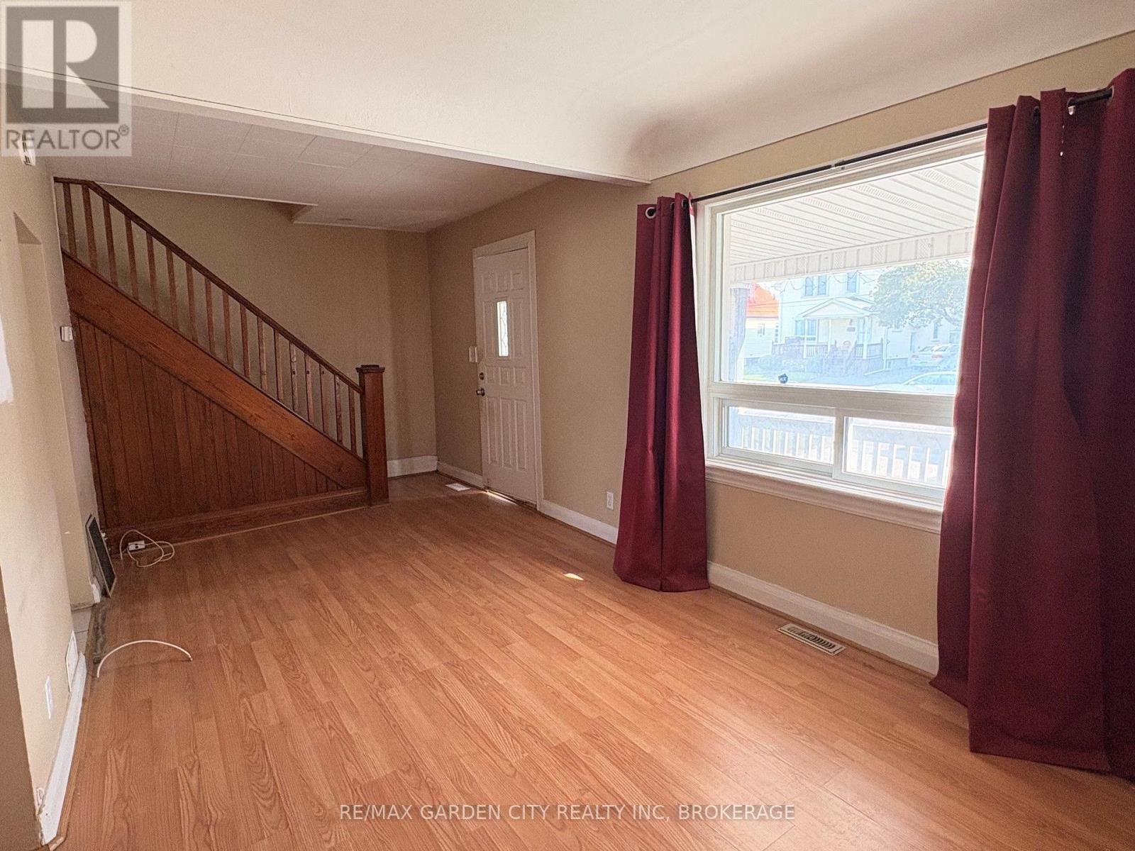50 Cozy Street, Welland, Ontario  L3B 4H1 - Photo 5 - X13710440