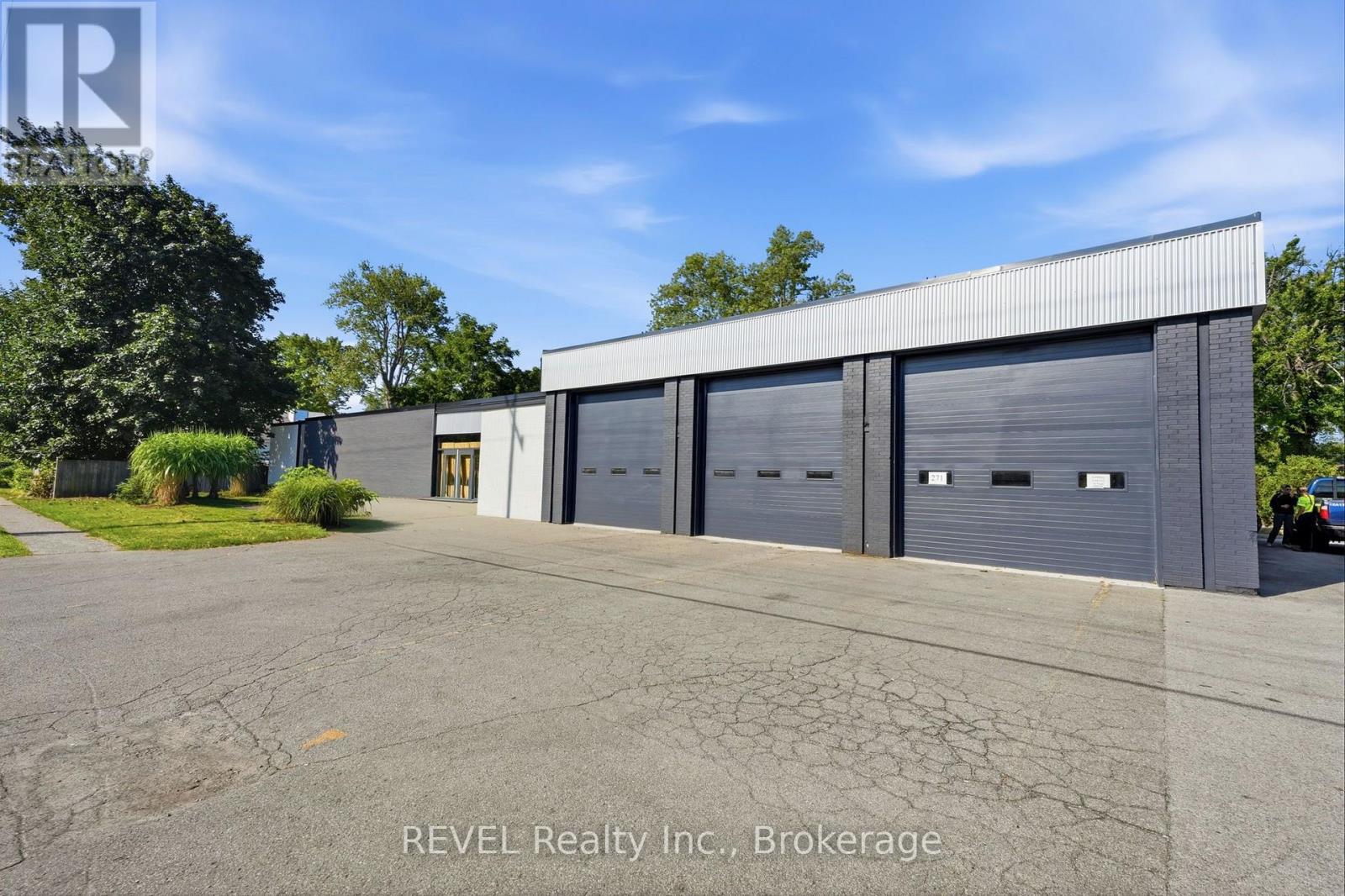 271 Ridgeway Road, Fort Erie, Ontario  L0S 1B0 - Photo 2 - X13710468