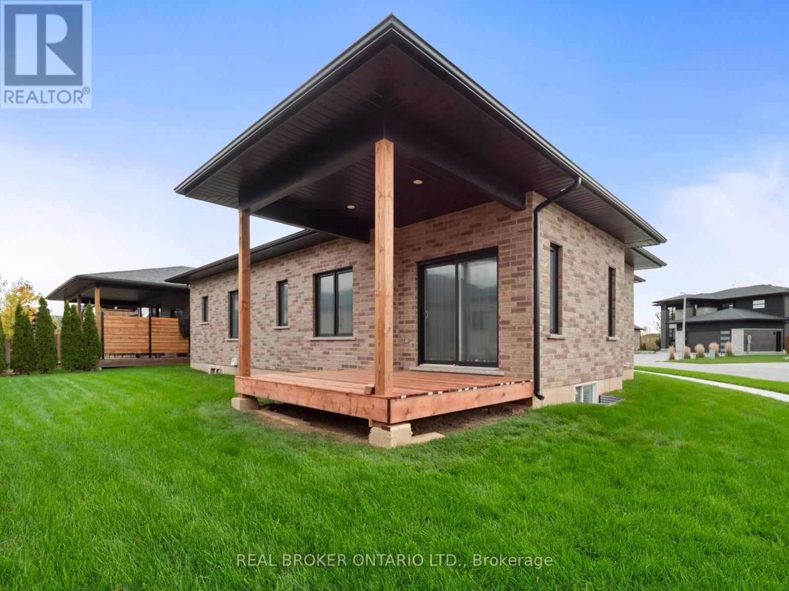 118 Willowbrook Drive, Welland, Ontario  L3C 0G2 - Photo 19 - X13710480