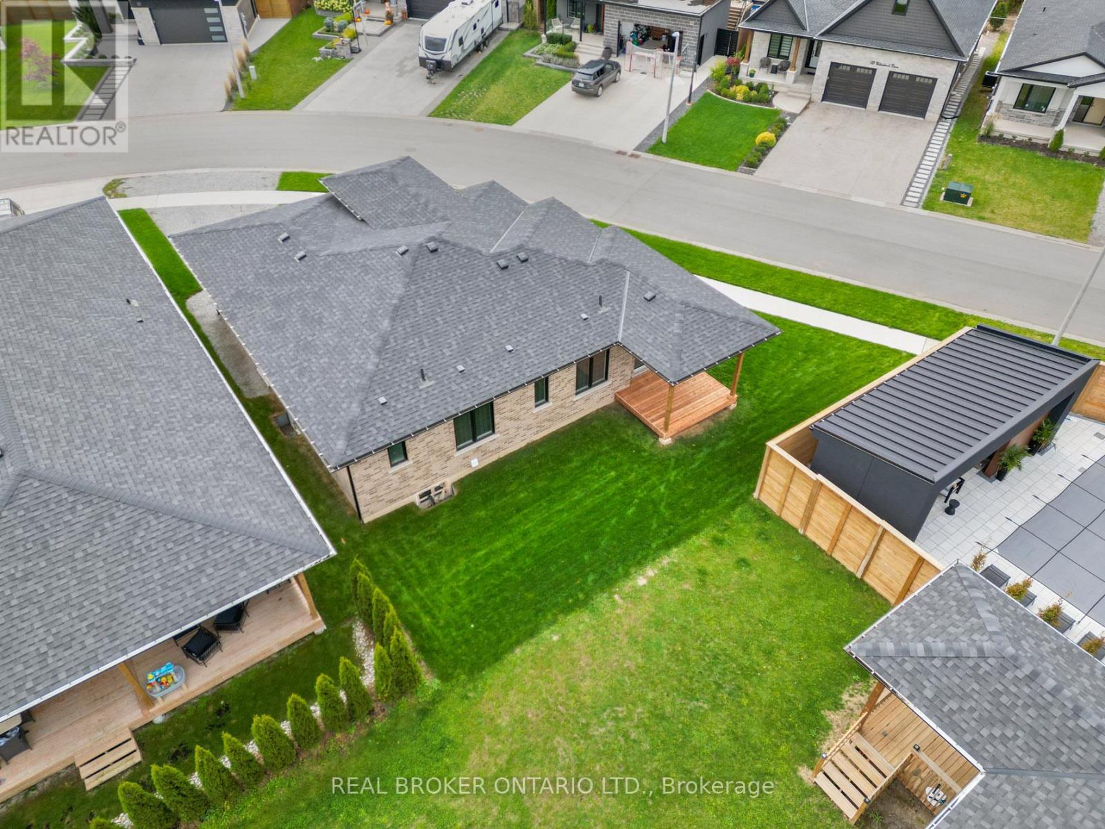 118 Willowbrook Drive, Welland, Ontario  L3C 0G2 - Photo 28 - X13710480