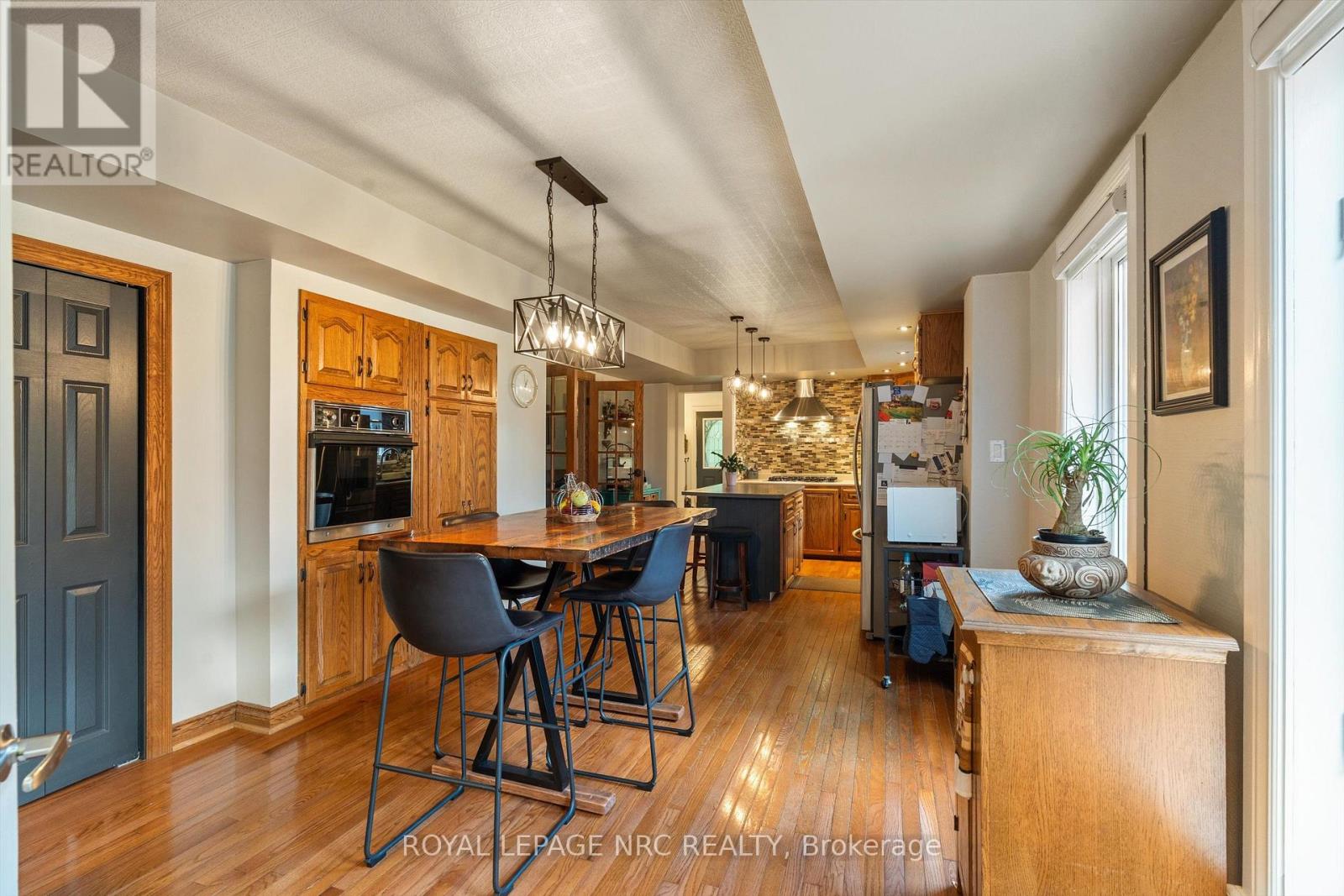 210 Ontario Street, Thorold, Ontario  L2V 1E4 - Photo 12 - X13710622