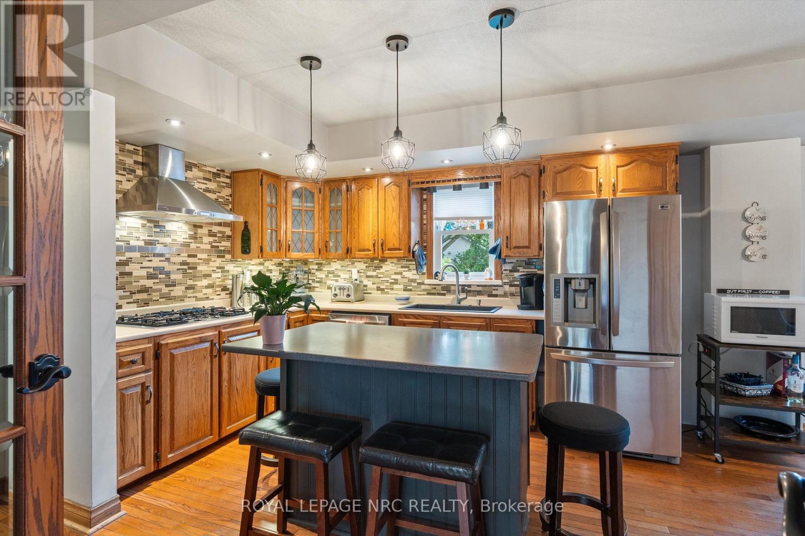 210 Ontario Street, Thorold, Ontario  L2V 1E4 - Photo 6 - X13710622