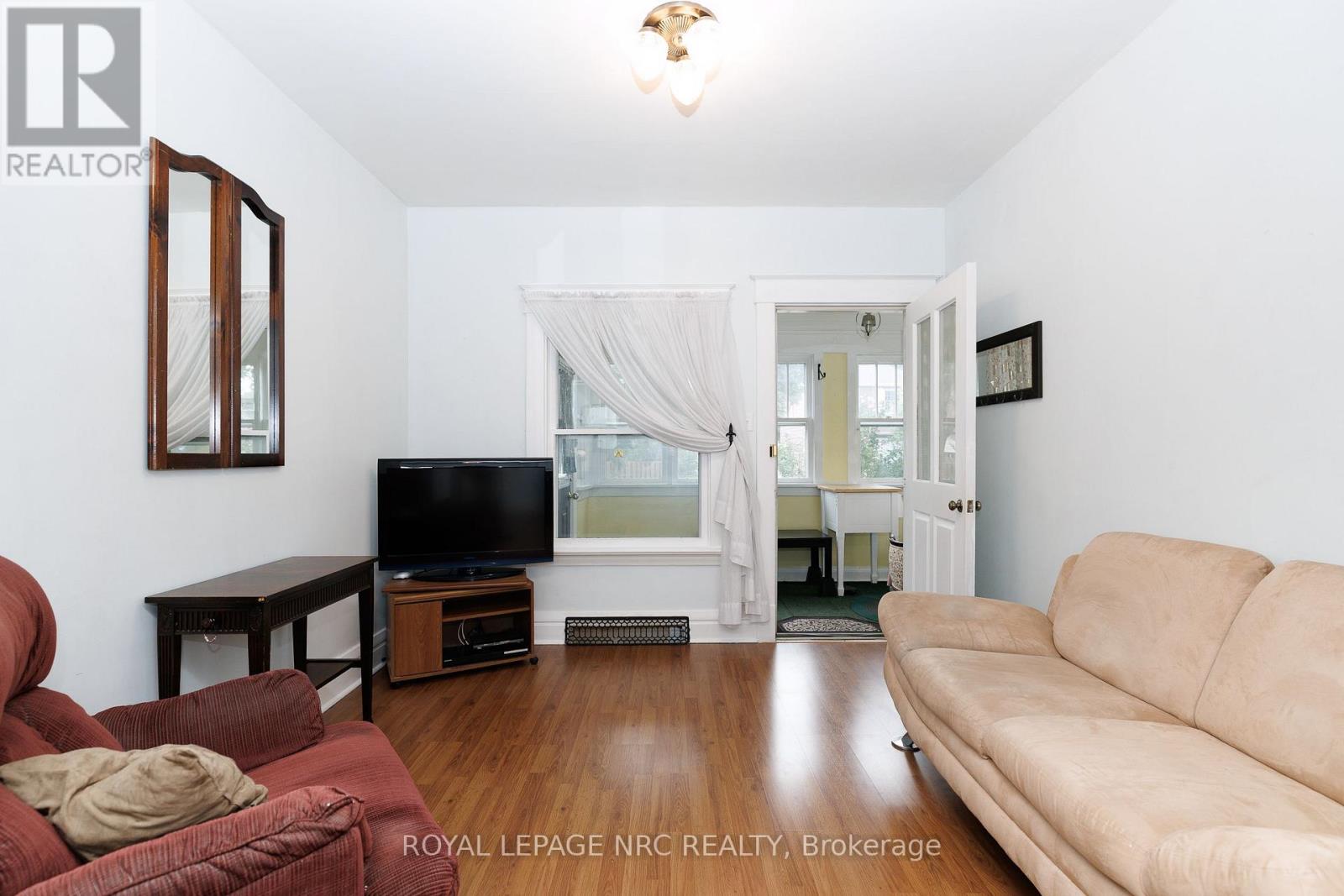 40 St. Patrick Street, St. Catharines, Ontario  L2R 1K1 - Photo 8 - X13710764