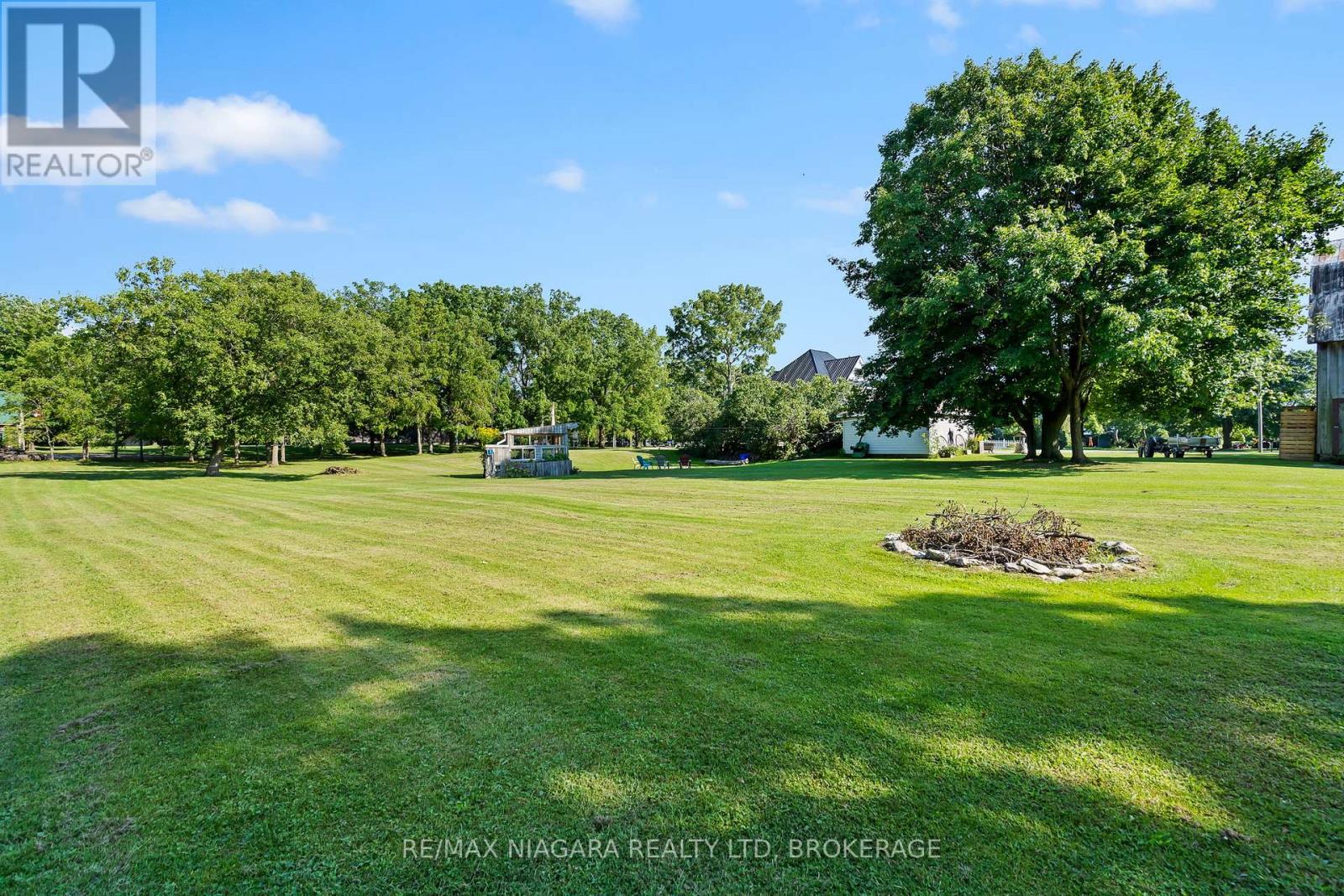 11562 Lakeshore Road, Wainfleet, Ontario  L3K 5V4 - Photo 12 - X13711100