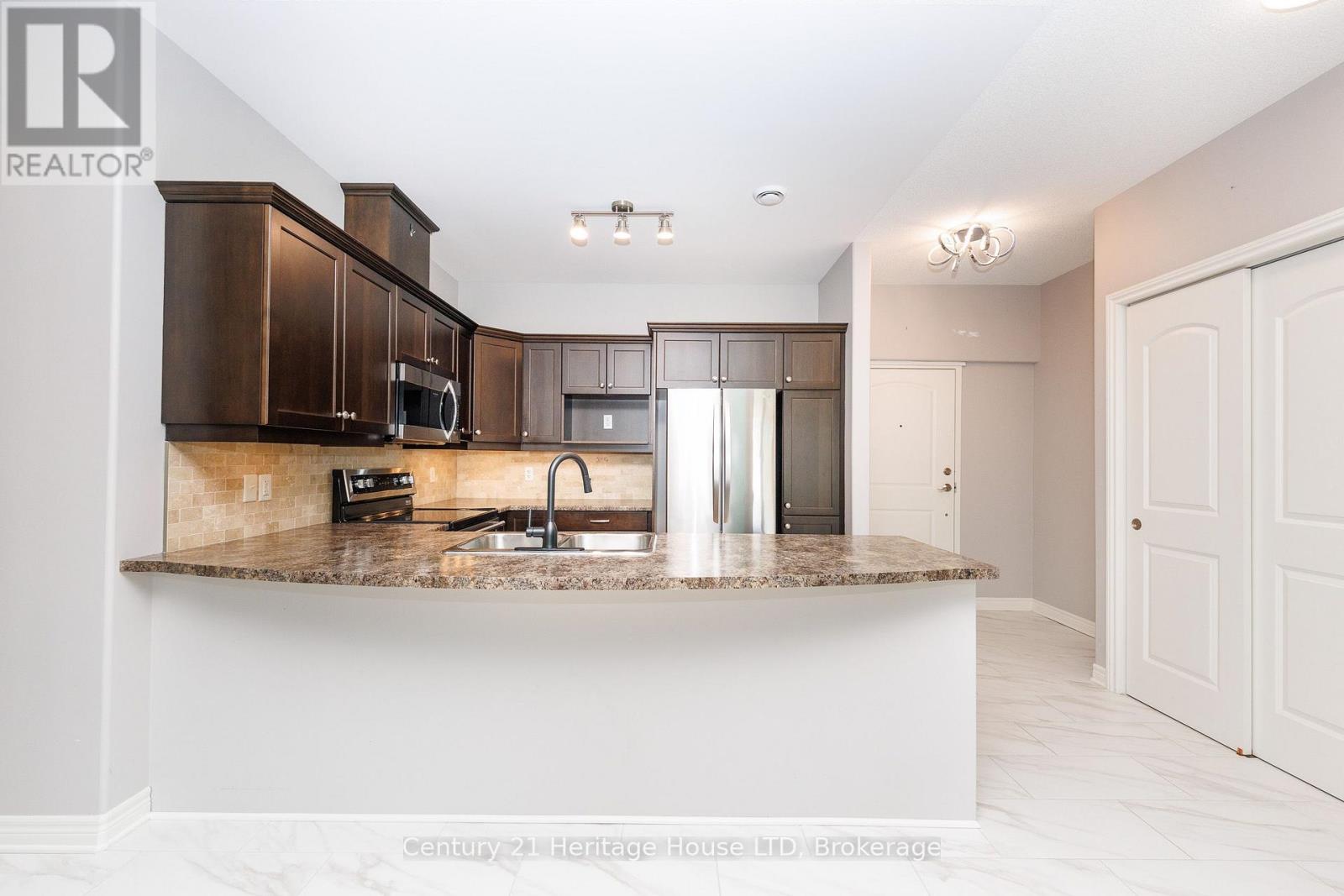 311 - 2799 St. Paul Avenue, Niagara Falls, Ontario  L2J 2L3 - Photo 4 - X13711392