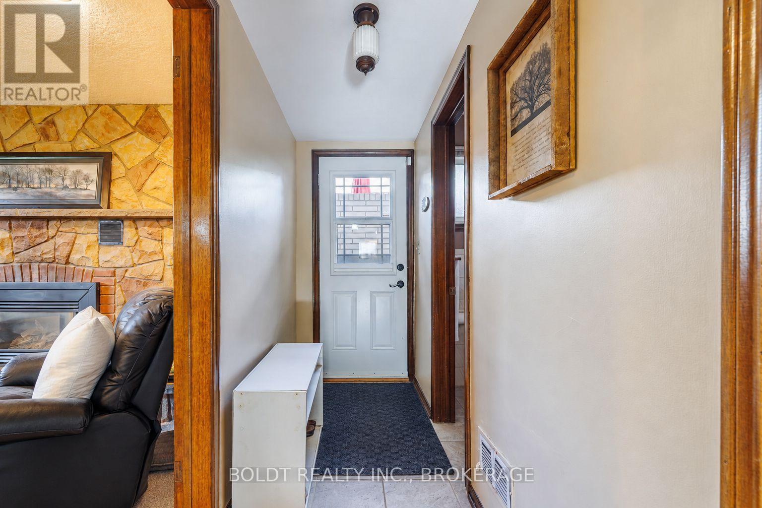 17 Chatham Road, St. Catharines, Ontario  L2M 4N7 - Photo 26 - X13711478