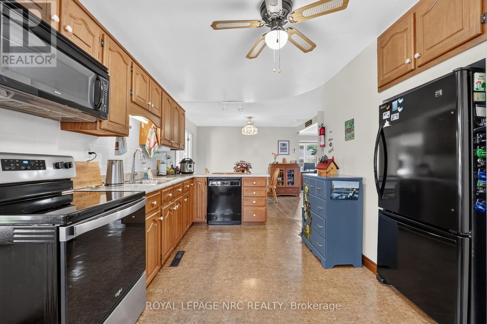 930 Edgemere Road, Fort Erie, Ontario  L2A 1A8 - Photo 23 - X13712232