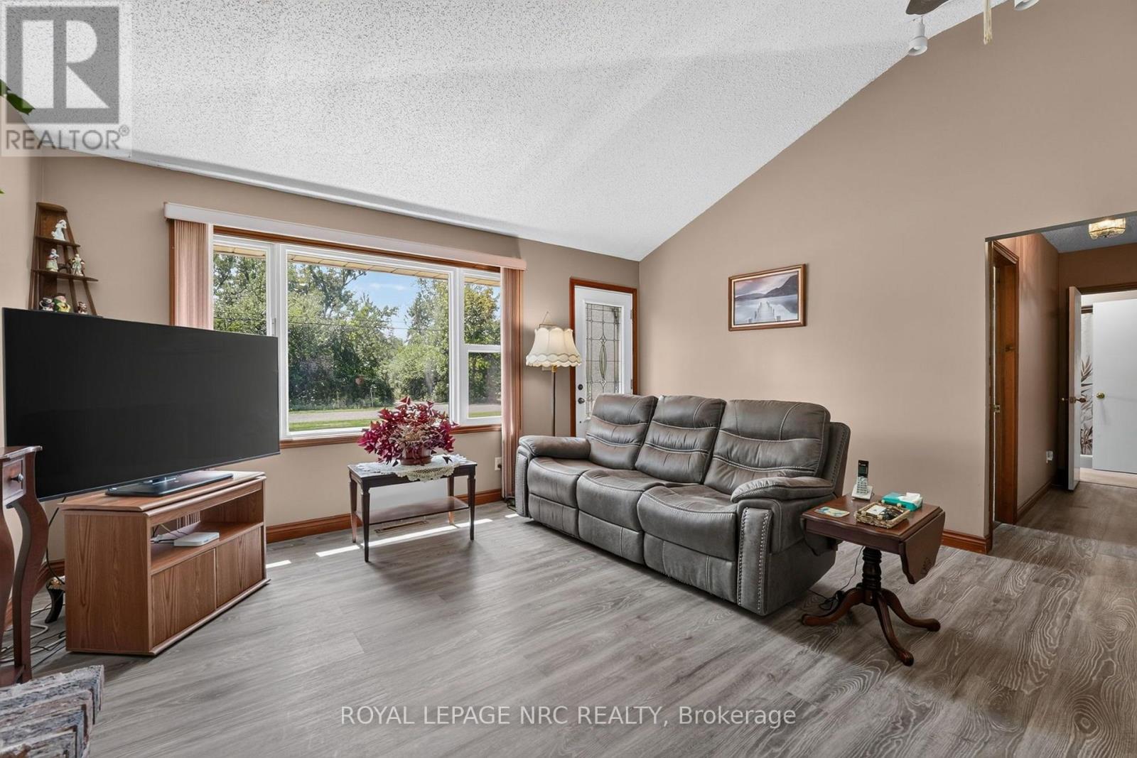 930 Edgemere Road, Fort Erie, Ontario  L2A 1A8 - Photo 38 - X13712232