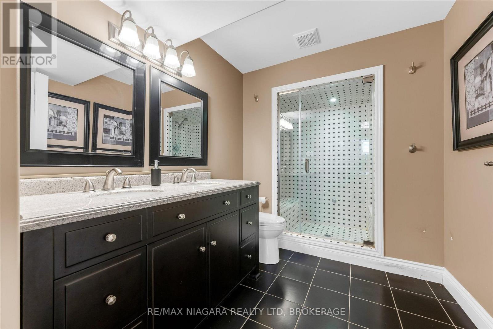404 Wright Crescent, Niagara-On-The-Lake, Ontario  L0S 1J0 - Photo 22 - X13712270