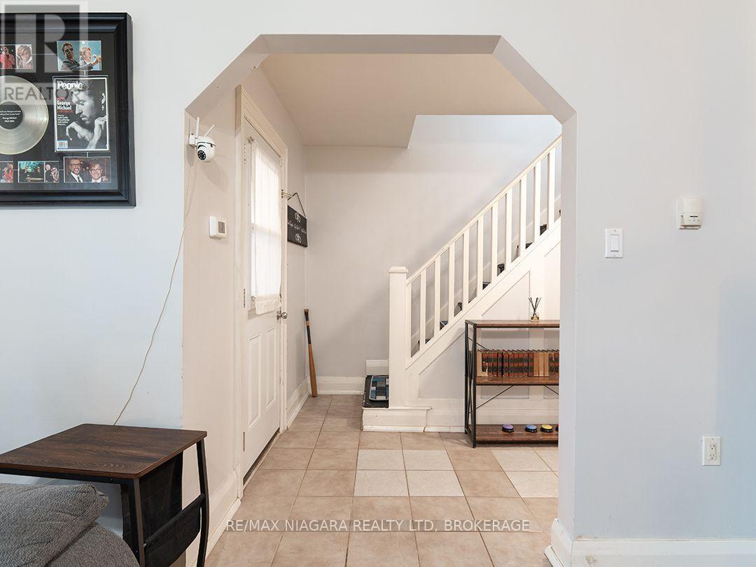 66 Neff Street, Port Colborne, Ontario  L3K 3T1 - Photo 11 - X13712320