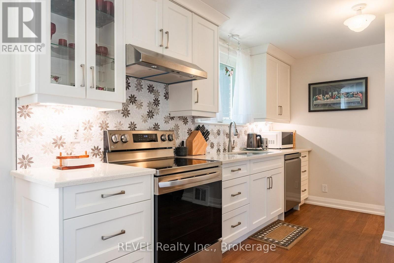 5682 Hanan Avenue, Niagara Falls, Ontario  L2G 4E6 - Photo 12 - X13713062