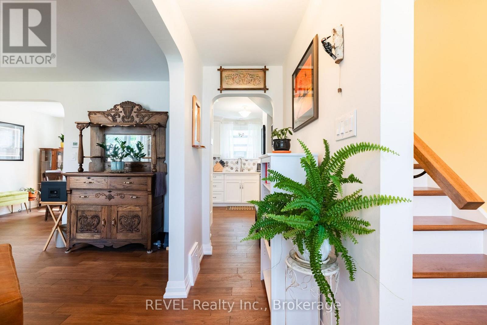 5682 Hanan Avenue, Niagara Falls, Ontario  L2G 4E6 - Photo 6 - X13713062