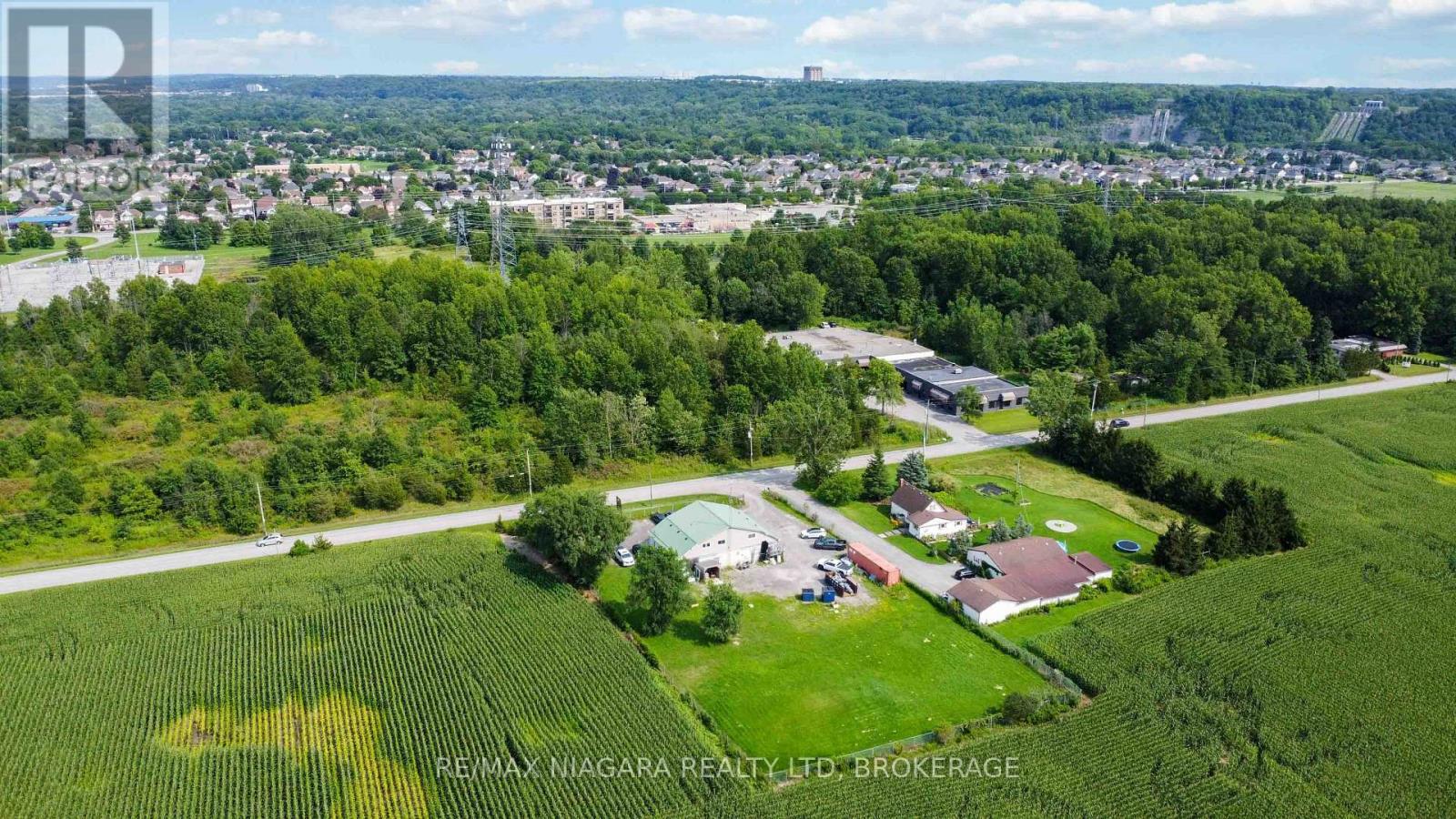 2517 FIRST ST LOUTH STREET, St. Catharines, Ontario