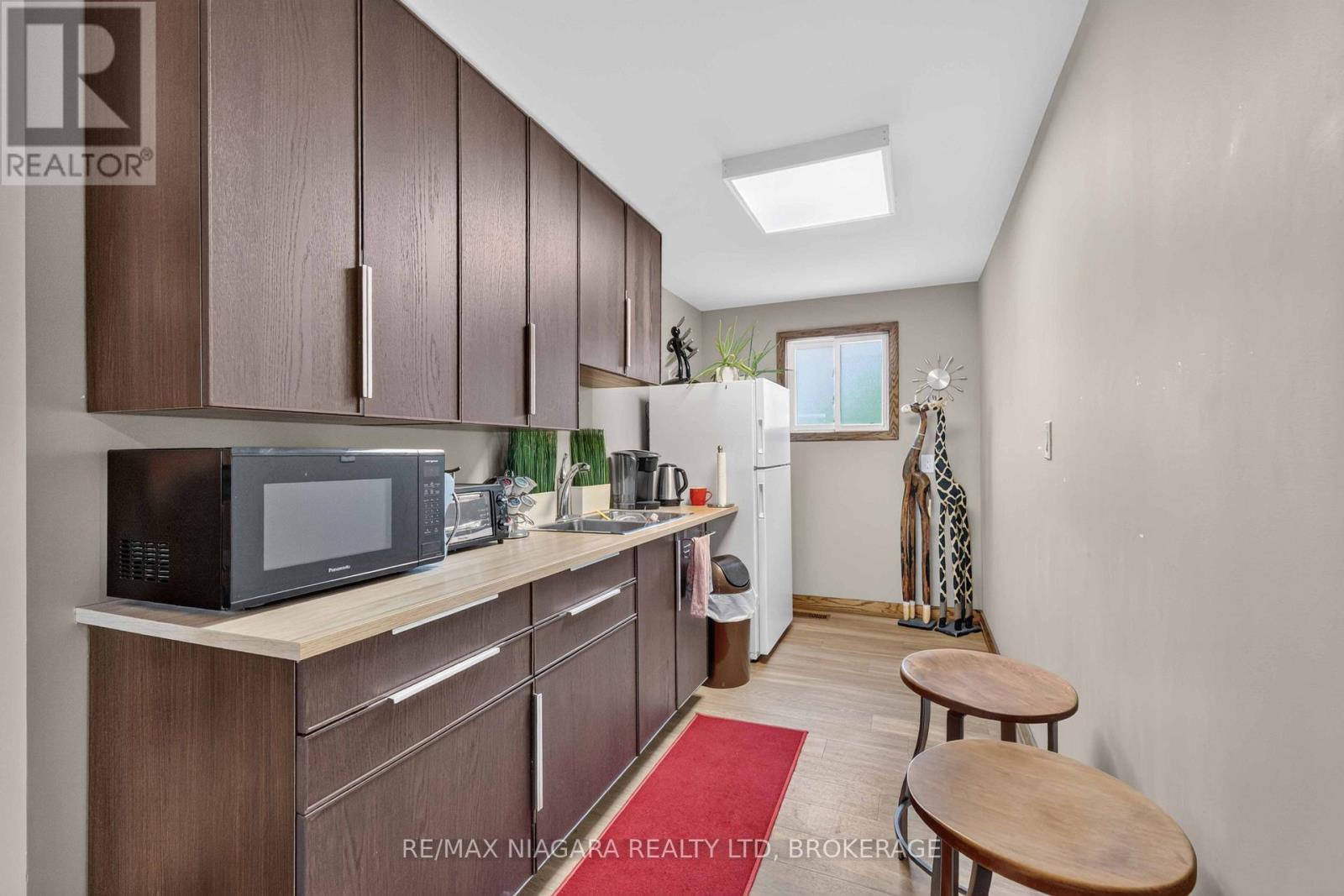 2517 First St Louth Street, St. Catharines, Ontario  L2R 6P7 - Photo 10 - X13713136
