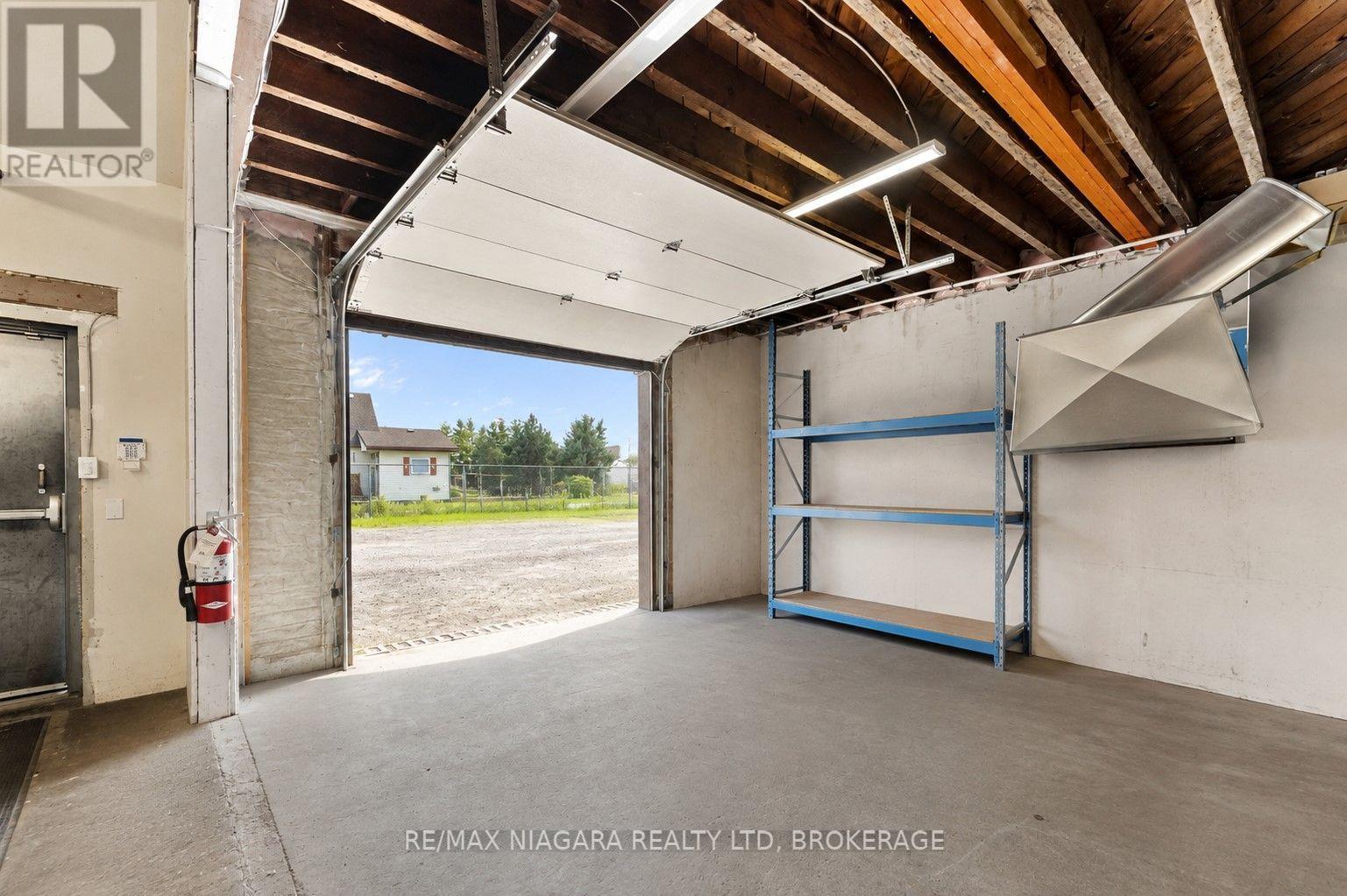 2517 First St Louth Street, St. Catharines, Ontario  L2R 6P7 - Photo 35 - X13713136