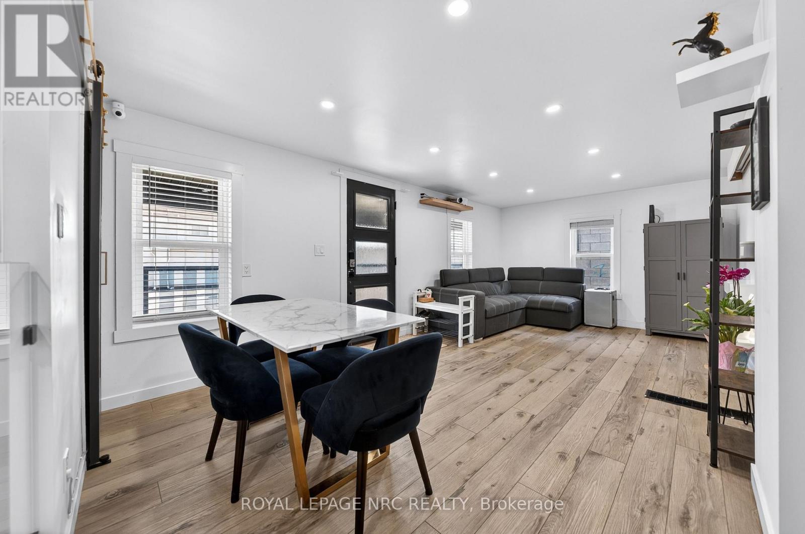 56 Decew Street, Port Colborne, Ontario  L3K 1C1 - Photo 10 - X13713270