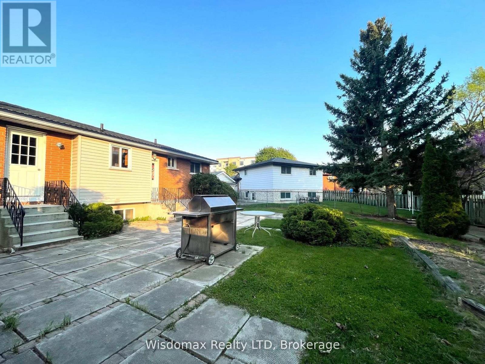 7 Greenmeadow Court, St. Catharines, Ontario  L2P 1X7 - Photo 15 - X13713740