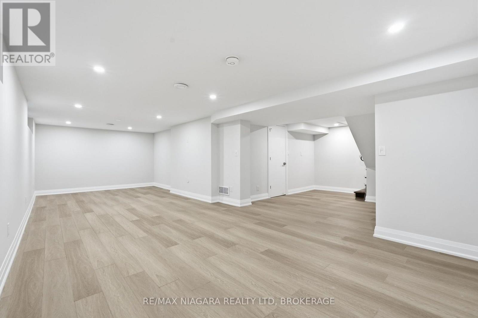 38 Royal Henley Boulevard, St. Catharines, Ontario  L2N 4S1 - Photo 28 - X13713762