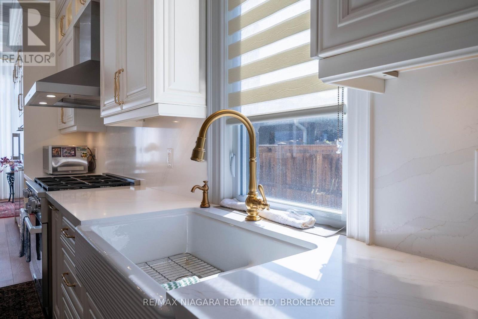 327 Queenston Road, Niagara-On-The-Lake, Ontario  L0S 1J0 - Photo 21 - X13714258