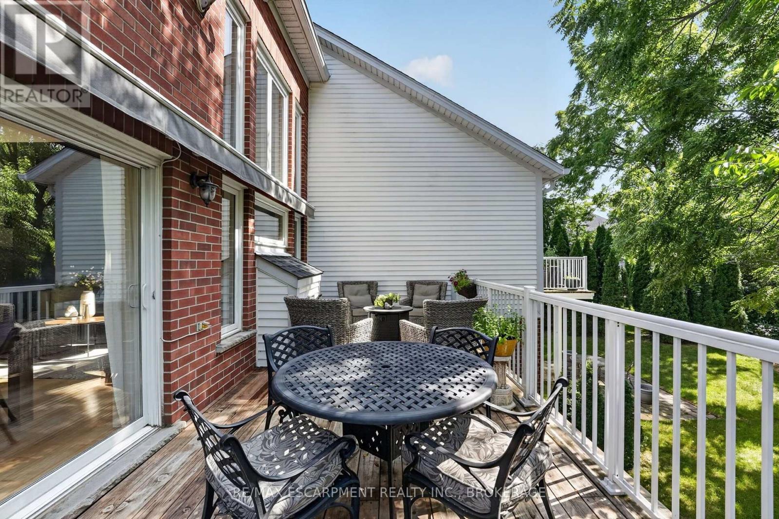 3 Black Walnut Common, St. Catharines, Ontario  L2S 4C8 - Photo 30 - X13714374