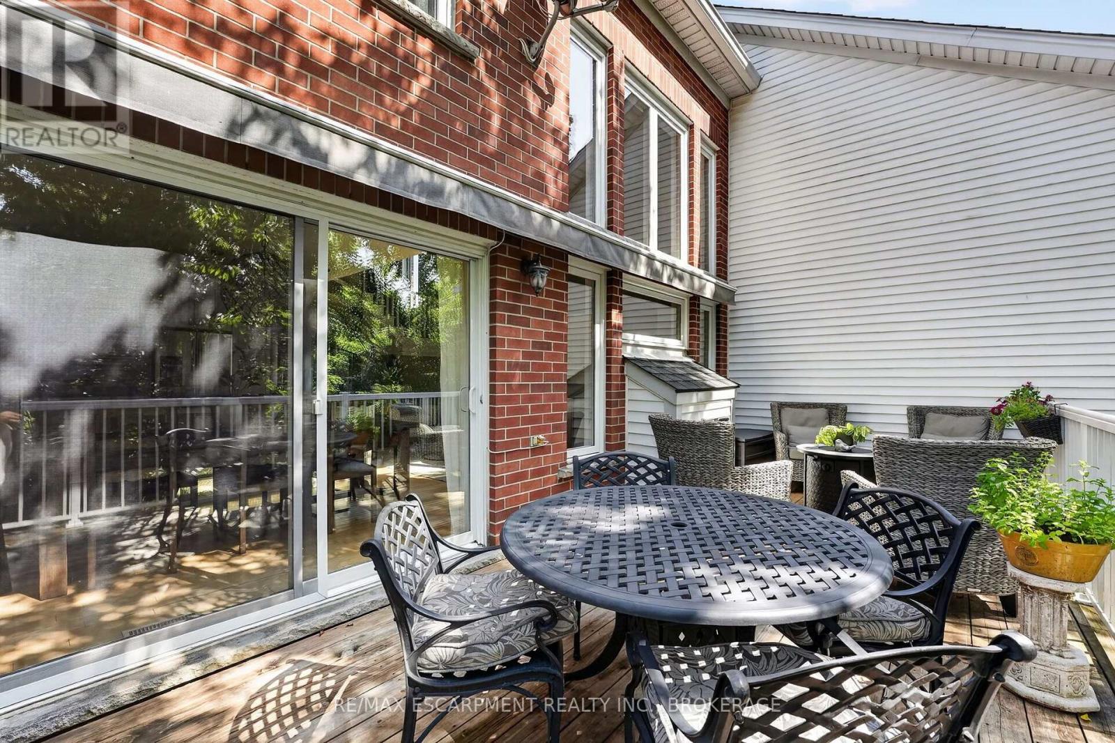 3 Black Walnut Common, St. Catharines, Ontario  L2S 4C8 - Photo 31 - X13714374