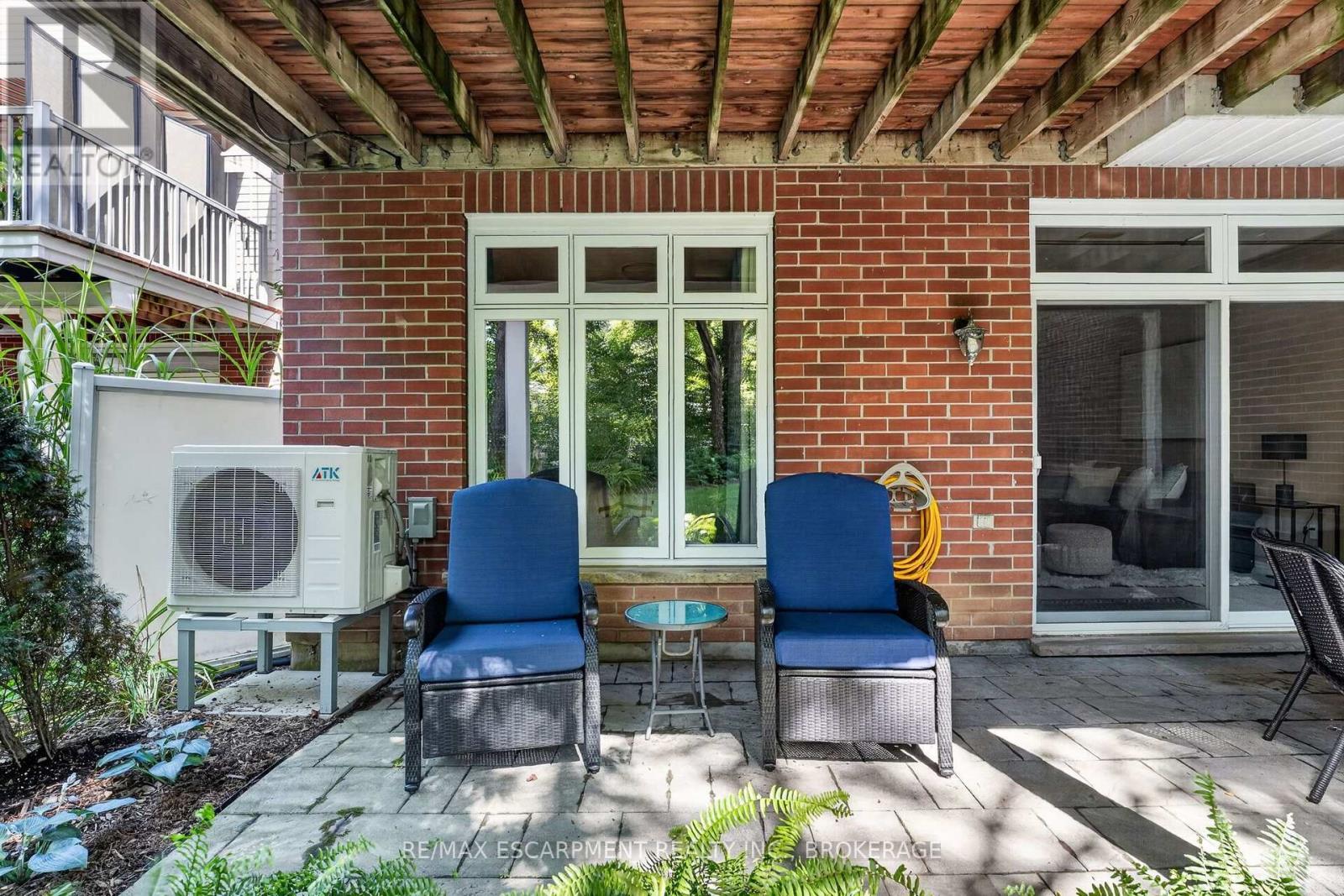 3 Black Walnut Common, St. Catharines, Ontario  L2S 4C8 - Photo 36 - X13714374