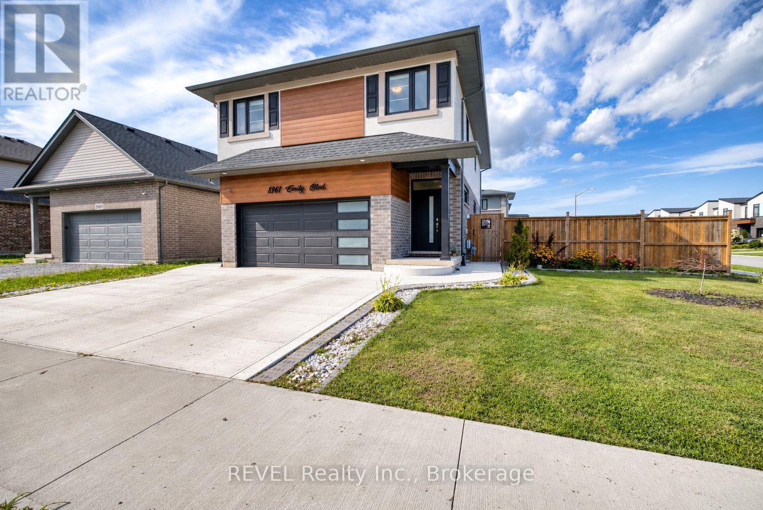 8961 EMILY BOULEVARD, Niagara Falls, Ontario