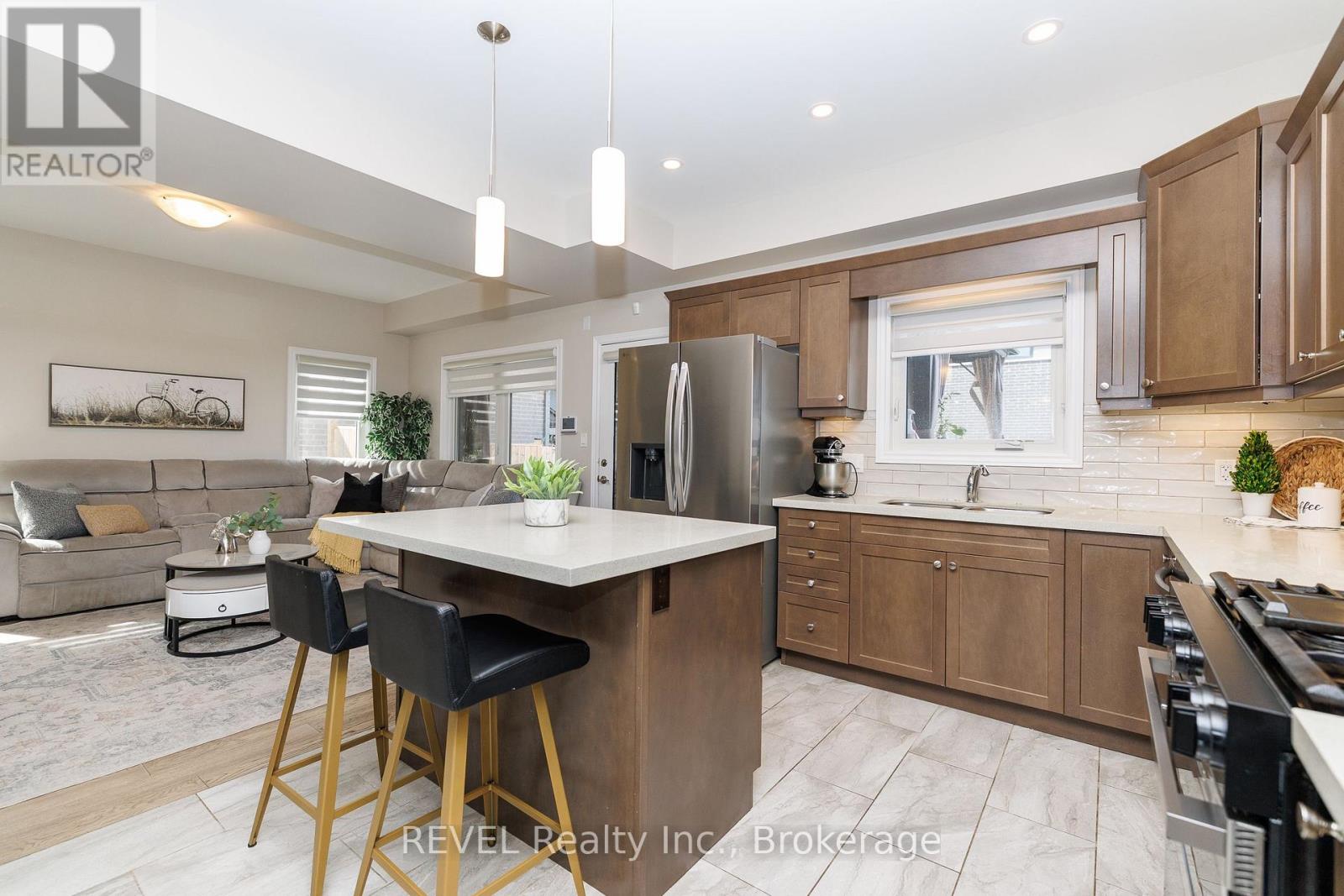 8961 Emily Boulevard, Niagara Falls, Ontario  L2H 3T1 - Photo 8 - X13714738