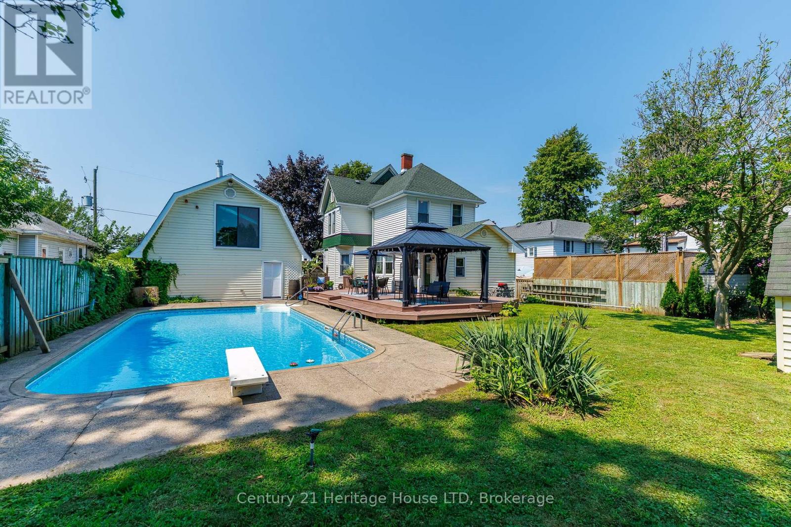 34 Henry Street, St. Catharines, Ontario  L2R 5T6 - Photo 3 - X13715344