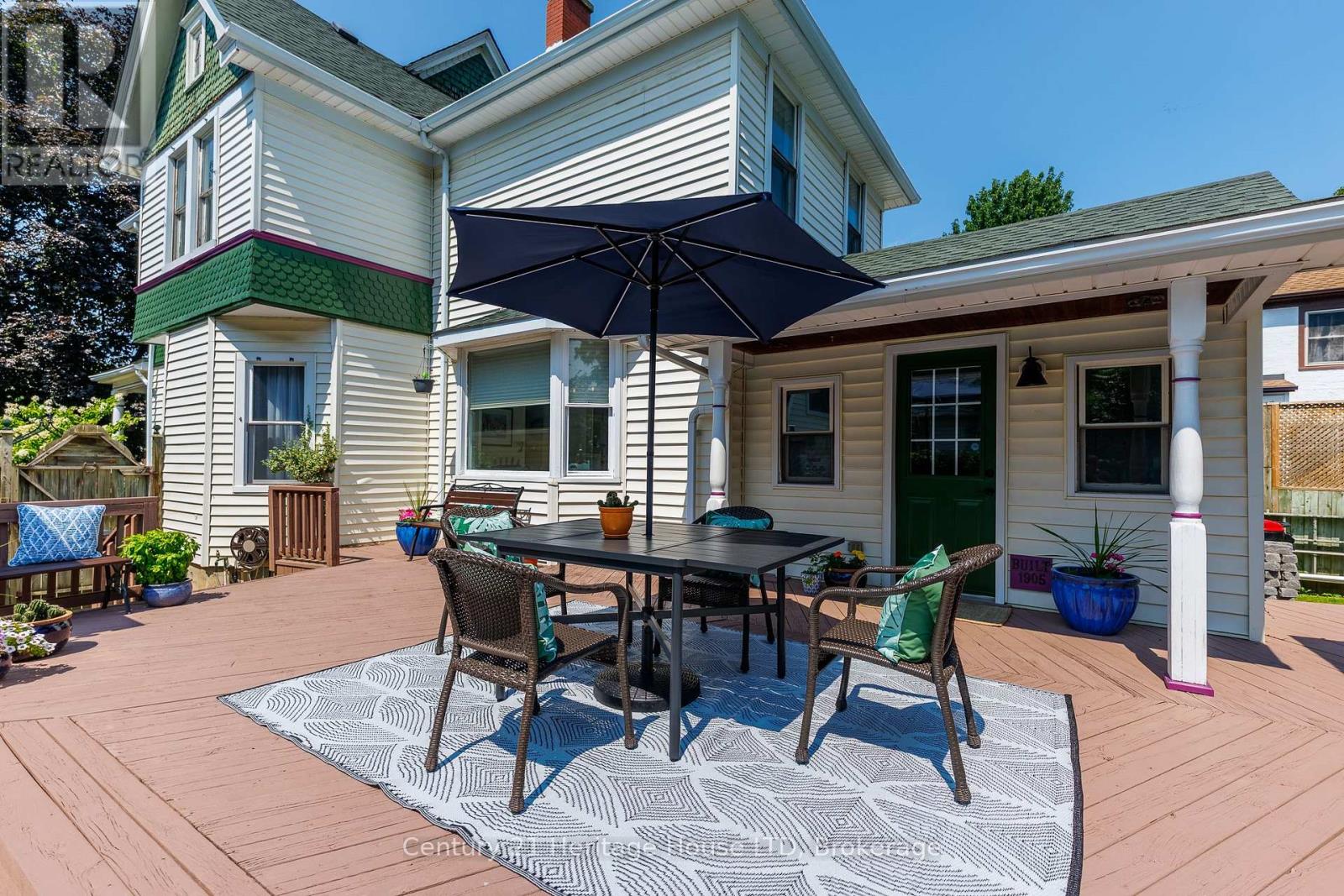 34 Henry Street, St. Catharines, Ontario  L2R 5T6 - Photo 4 - X13715344