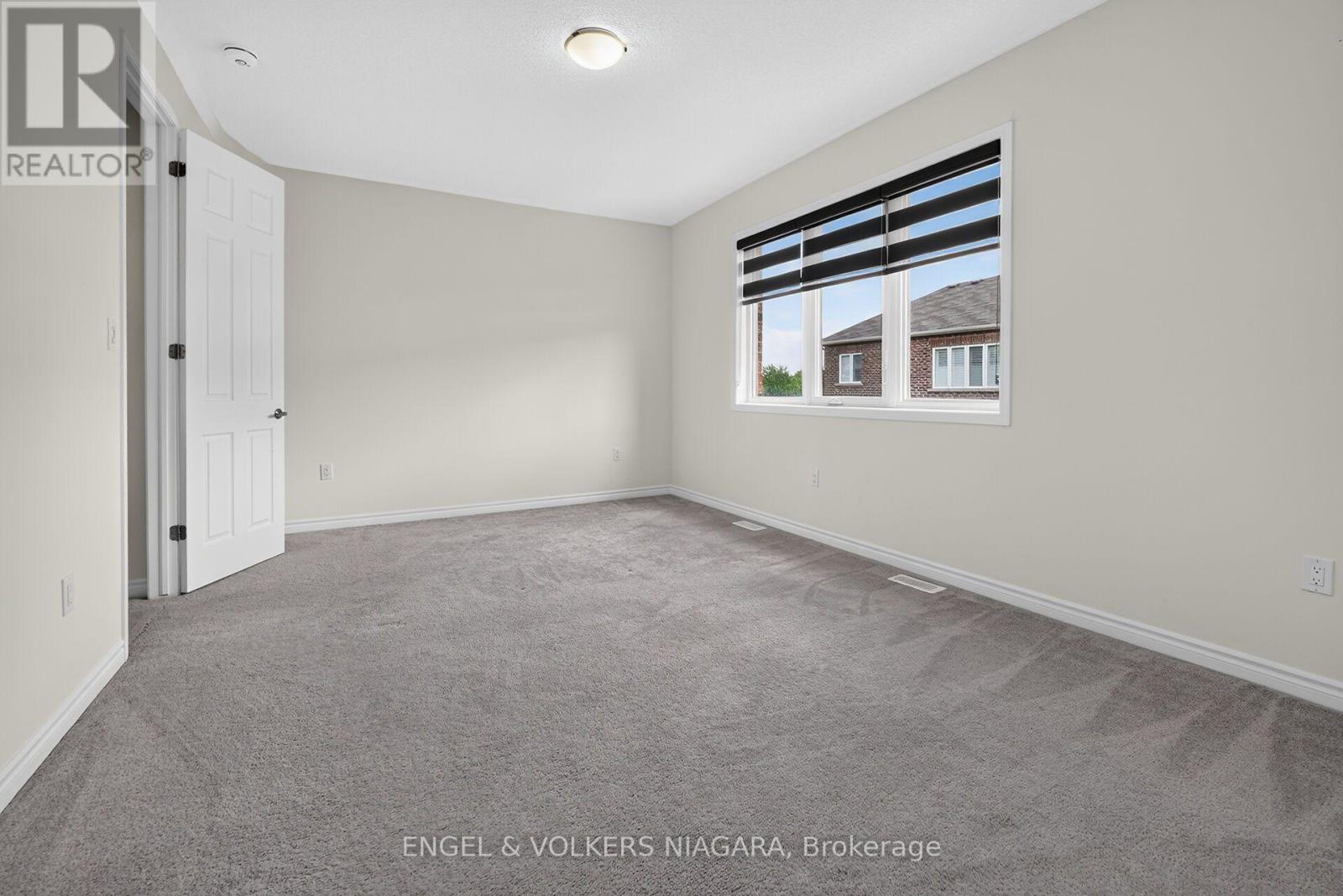 1221 Rose Way S, Milton, Ontario  L9E 1L9 - Photo 21 - W13715618