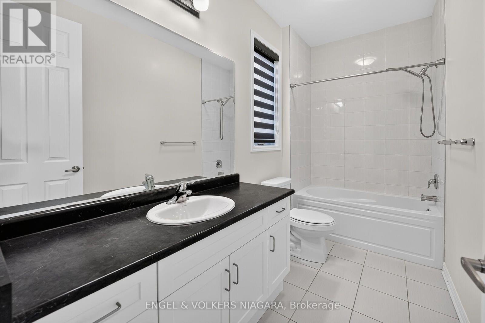 1221 Rose Way S, Milton, Ontario  L9E 1L9 - Photo 23 - W13715618