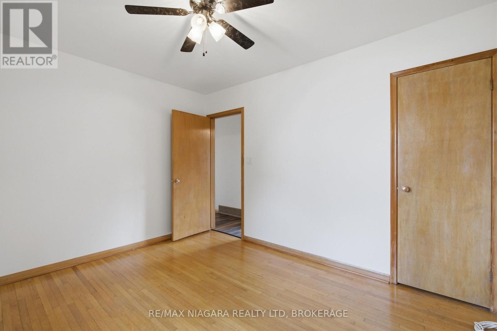 557 Mississagua Street, Niagara-On-The-Lake, Ontario  L0S 1J0 - Photo 21 - X13716104