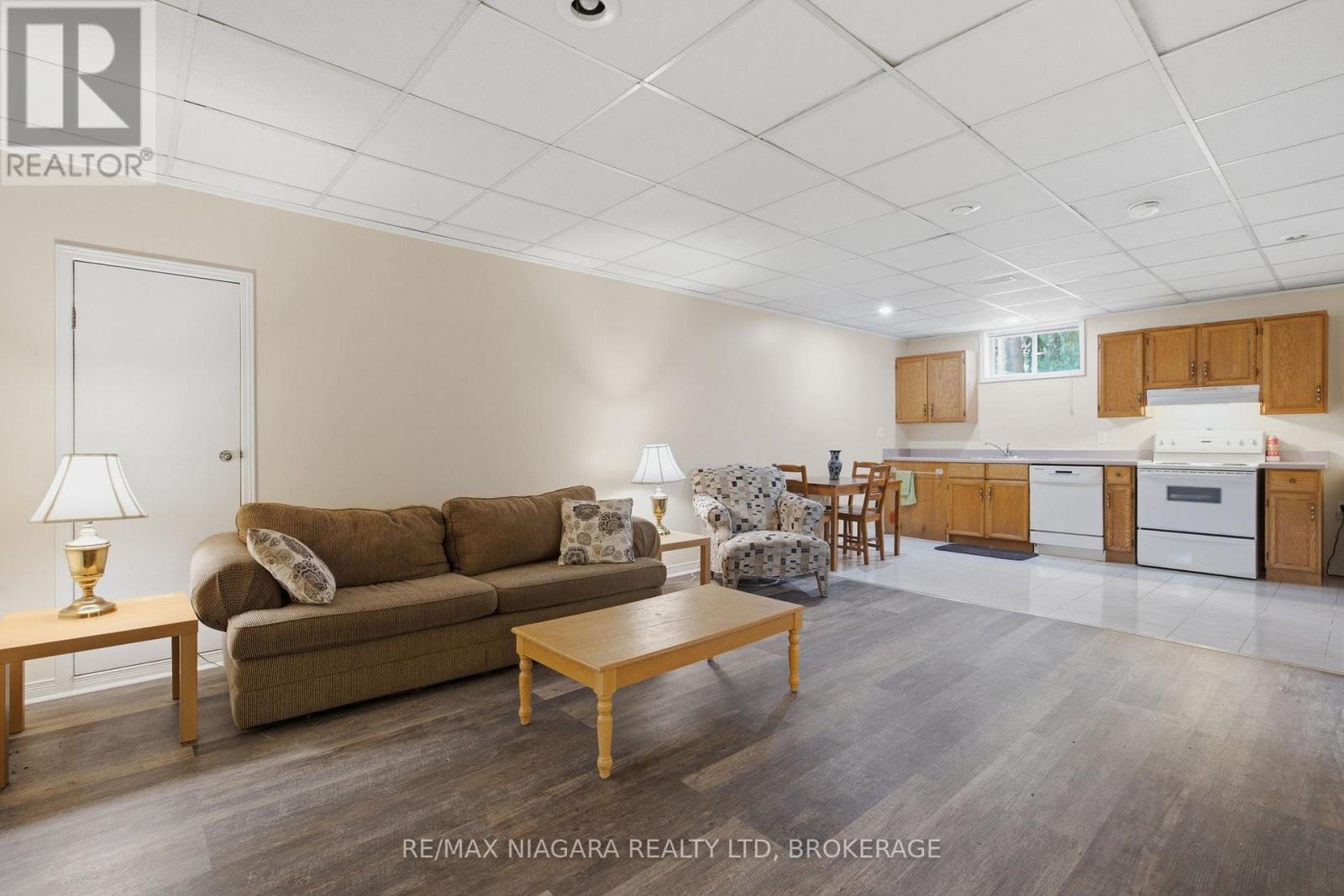 557 Mississagua Street, Niagara-On-The-Lake, Ontario  L0S 1J0 - Photo 31 - X13716104