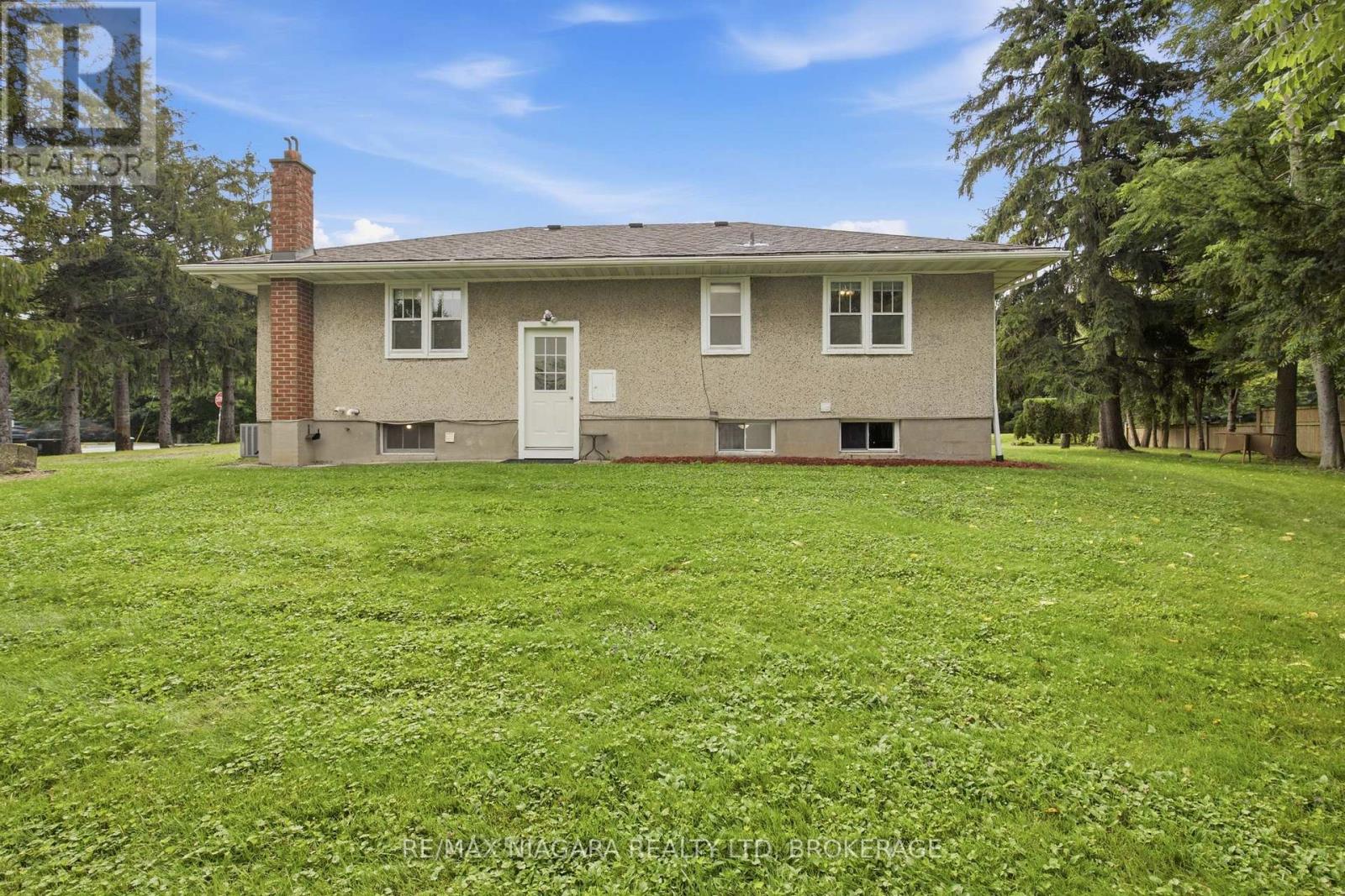 557 Mississagua Street, Niagara-On-The-Lake, Ontario  L0S 1J0 - Photo 8 - X13716104
