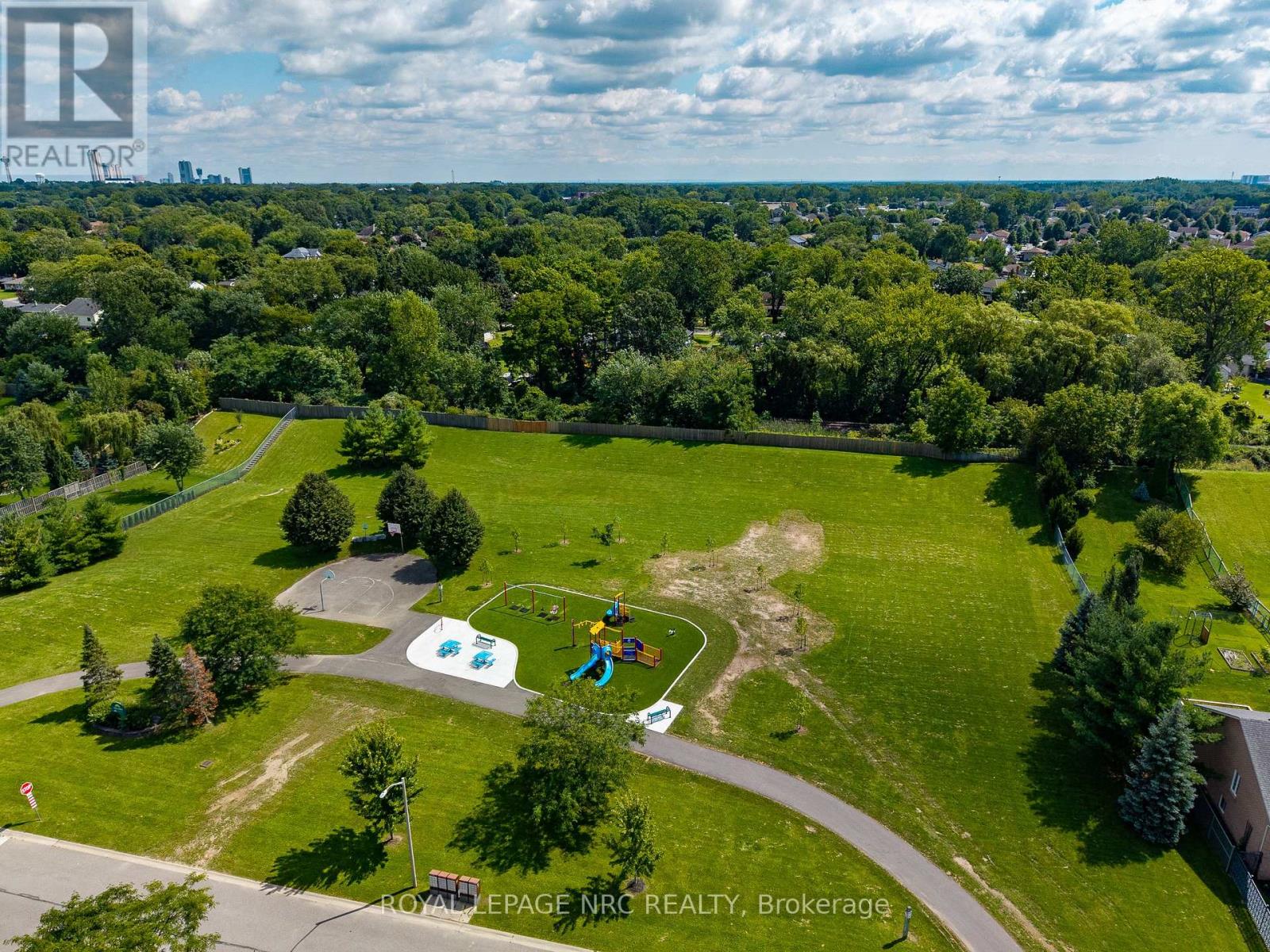 8093 Beaverton Boulevard, Niagara Falls, Ontario  L2H 3K5 - Photo 47 - X13716546