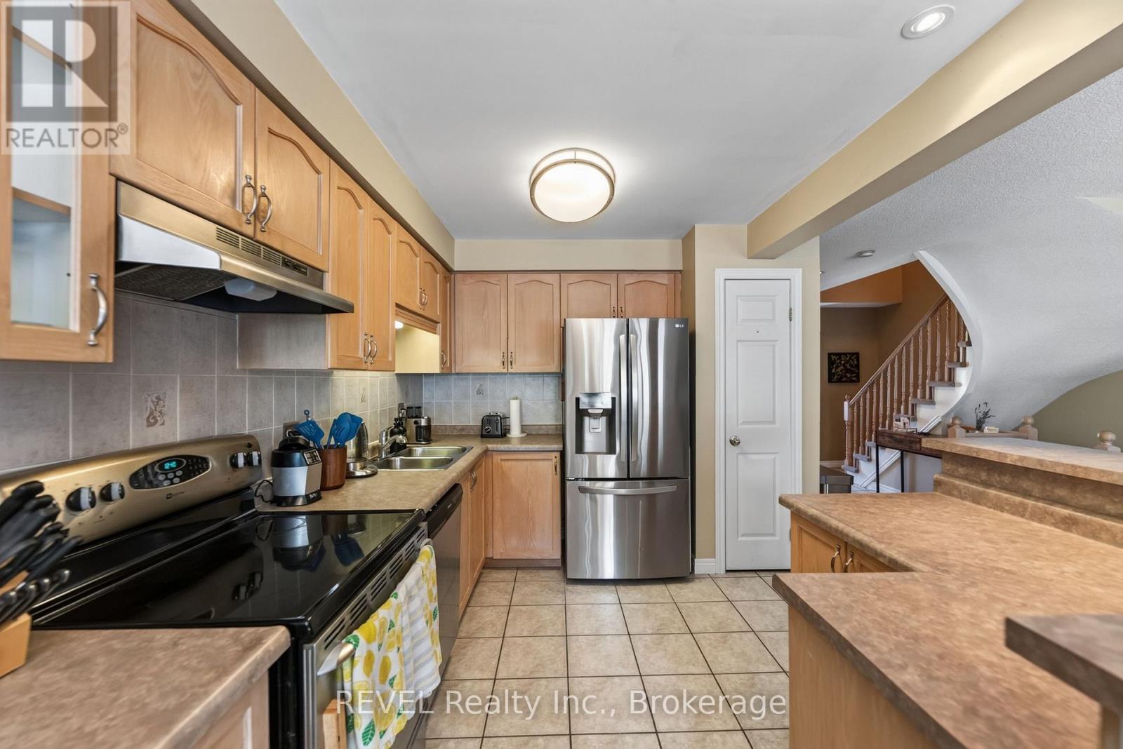11 Elderberry Avenue, Grimsby, Ontario  L3M 5M9 - Photo 14 - X13716782