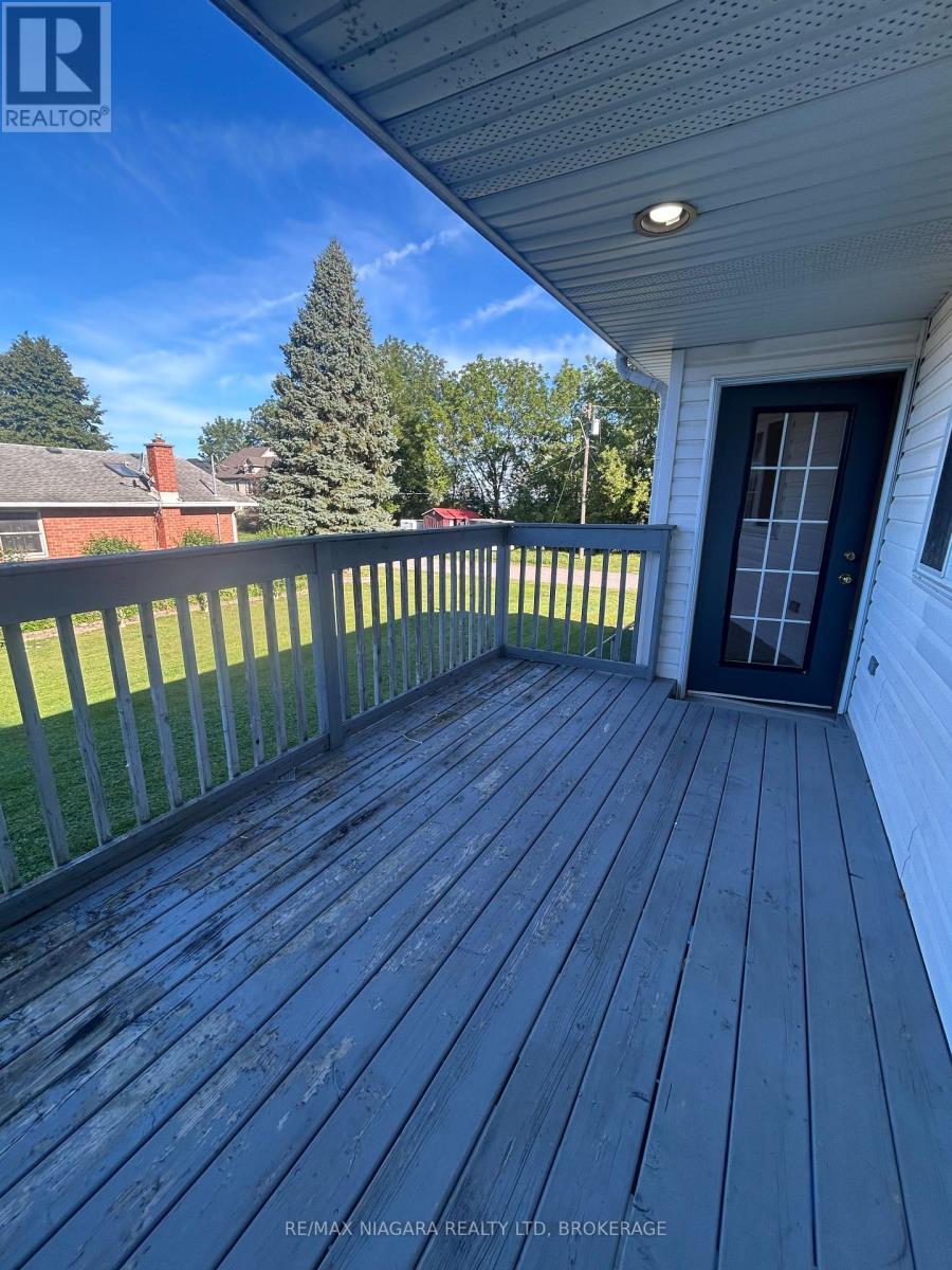 Unit # Main Floor - 11 Ursula Avenue, St. Catharines, Ontario  L2T 1S9 - Photo 10 - X13716870