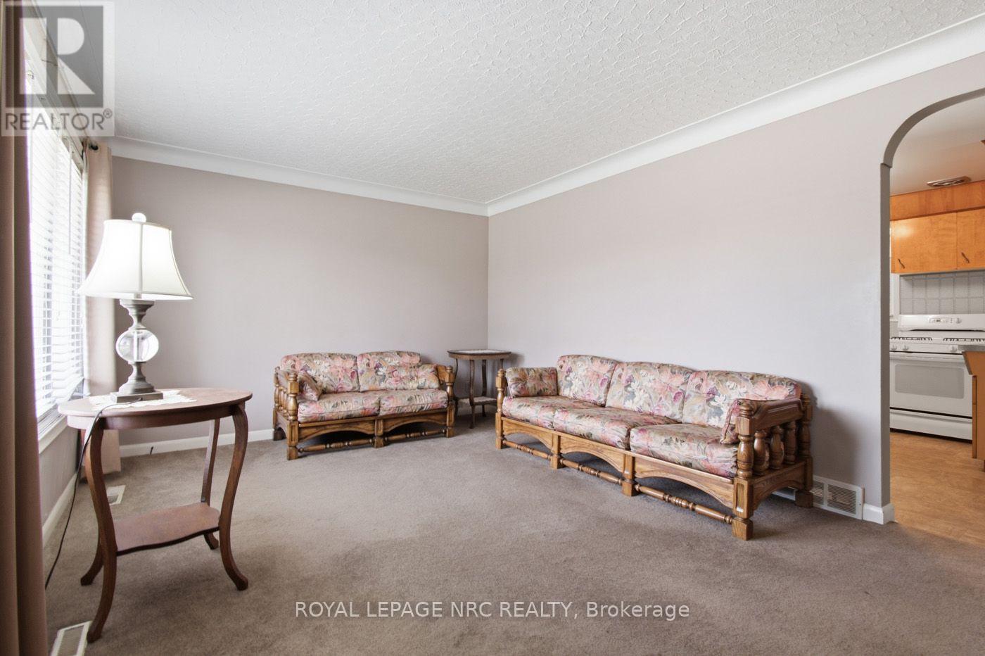 131 Joyce Avenue, Welland, Ontario  L3B 1S7 - Photo 5 - X13718218