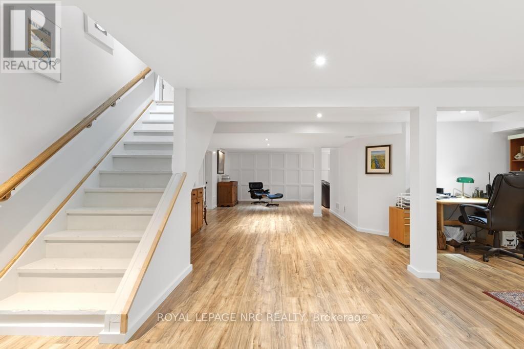 7 Christopher Street, Niagara-On-The-Lake, Ontario  L0S 1J0 - Photo 37 - X13718354