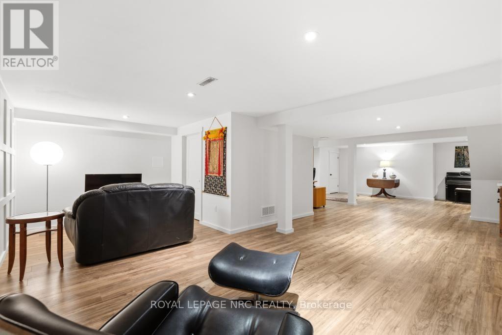 7 Christopher Street, Niagara-On-The-Lake, Ontario  L0S 1J0 - Photo 39 - X13718354