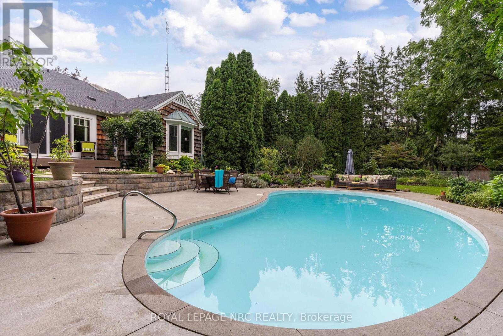 7 Christopher Street, Niagara-On-The-Lake, Ontario  L0S 1J0 - Photo 45 - X13718354