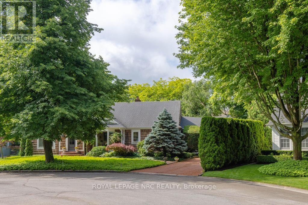 7 Christopher Street, Niagara-On-The-Lake, Ontario  L0S 1J0 - Photo 48 - X13718354
