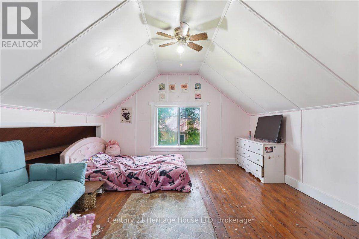 17 Elizabeth Street E, Welland, Ontario  L3C 4M2 - Photo 27 - X13718378