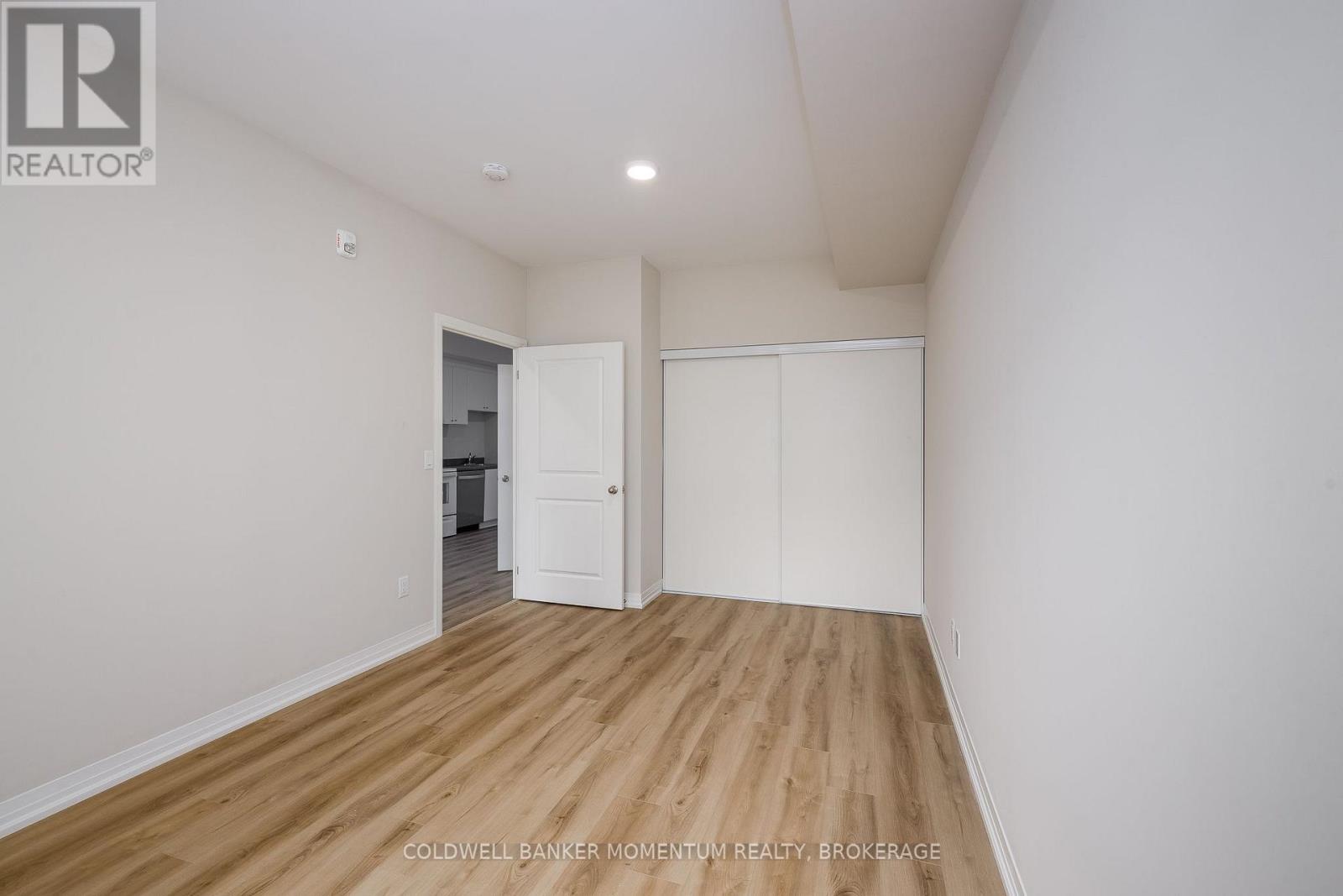 108 - 50 Herrick Avenue, St. Catharines, Ontario  L2P 2T9 - Photo 13 - X13718954