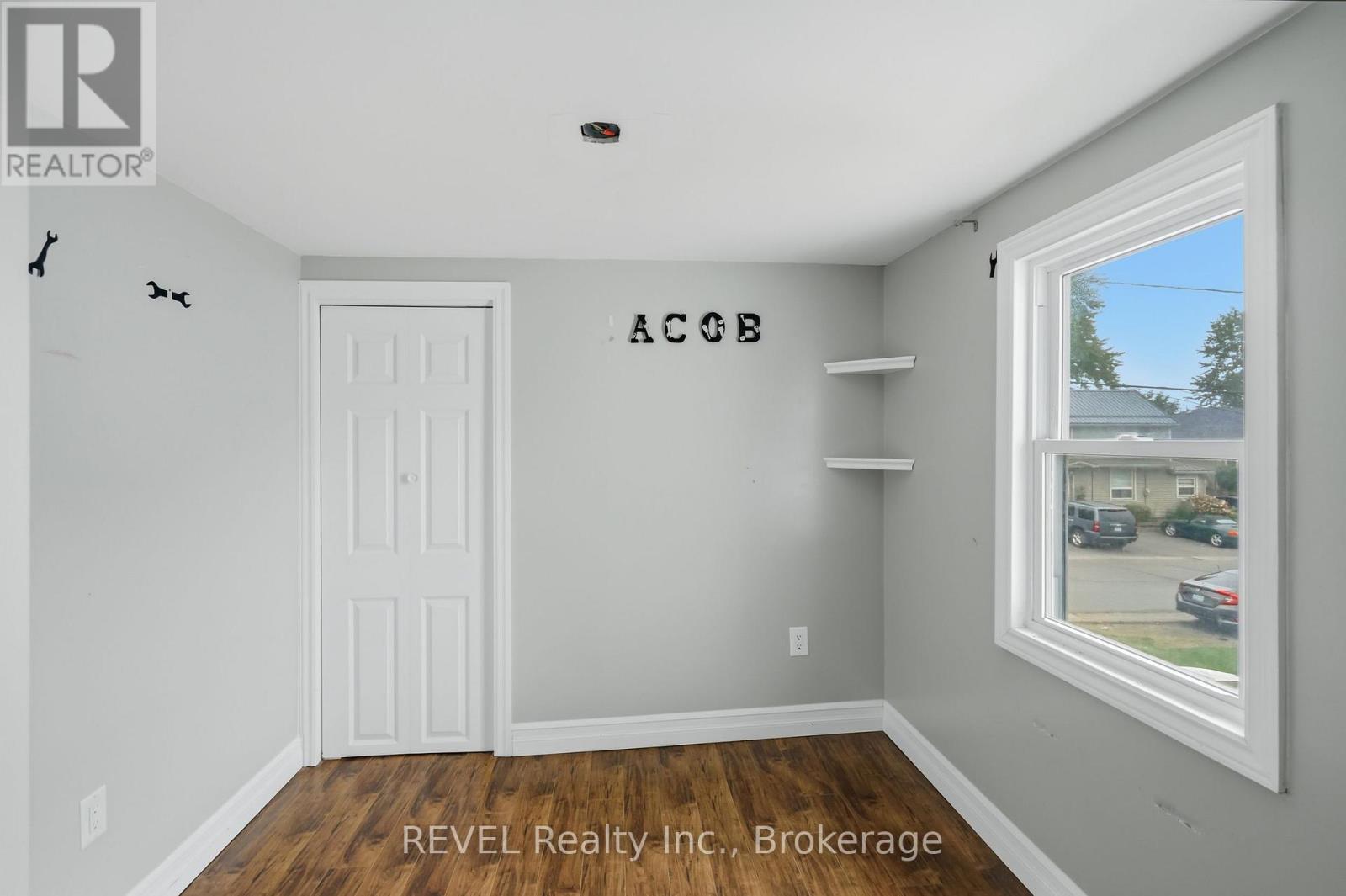 2324 Centre Street, Thorold, Ontario  L0S 1A0 - Photo 28 - X13719580
