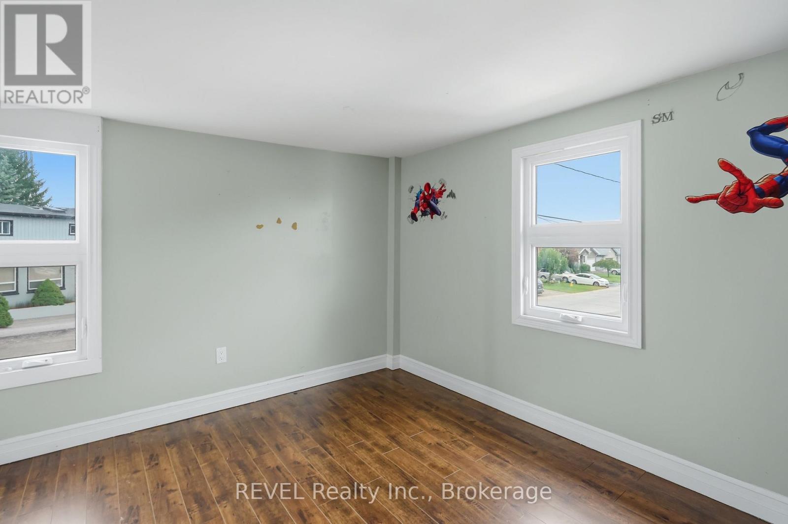 2324 Centre Street, Thorold, Ontario  L0S 1A0 - Photo 30 - X13719580