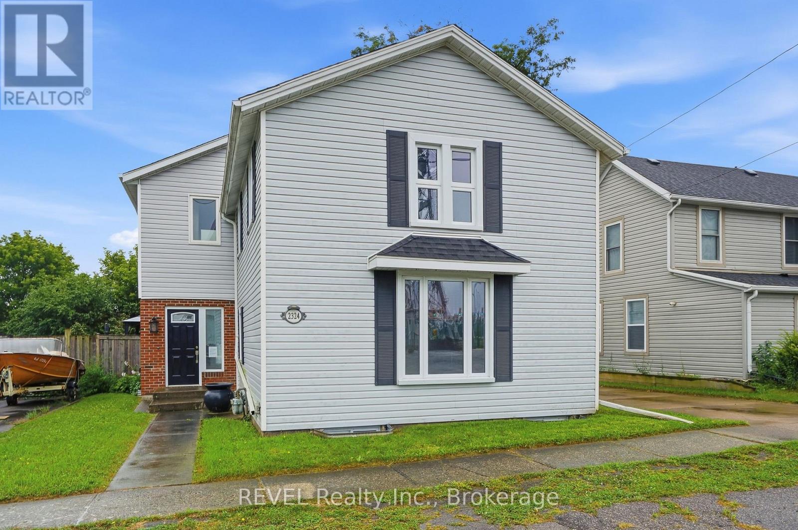 2324 Centre Street, Thorold, Ontario  L0S 1A0 - Photo 4 - X13719580
