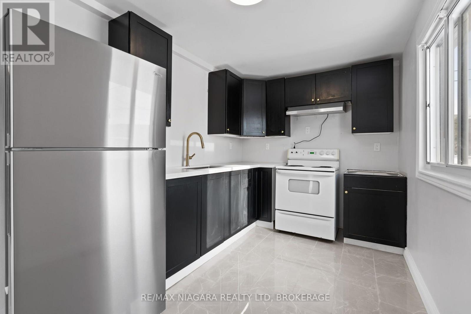 1 - 115 Kinnear Street, Port Colborne, Ontario  L3K 1A8 - Photo 4 - X13720724